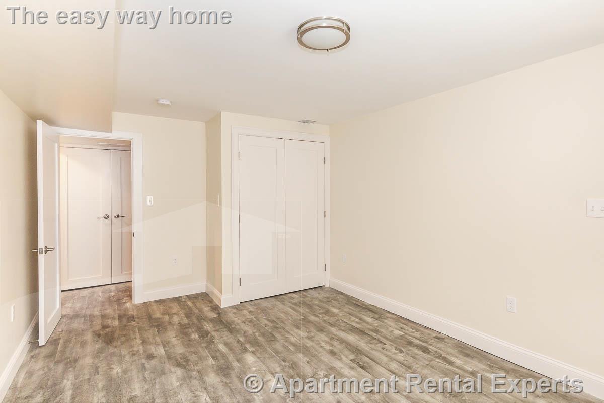 77 Rock Glen Rd, Medford