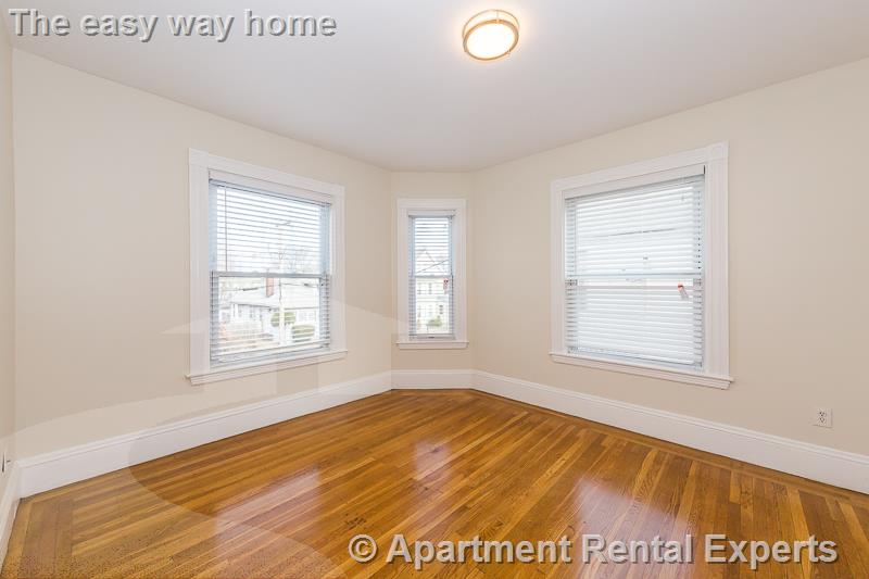 103 Magoun Ave, Wellington