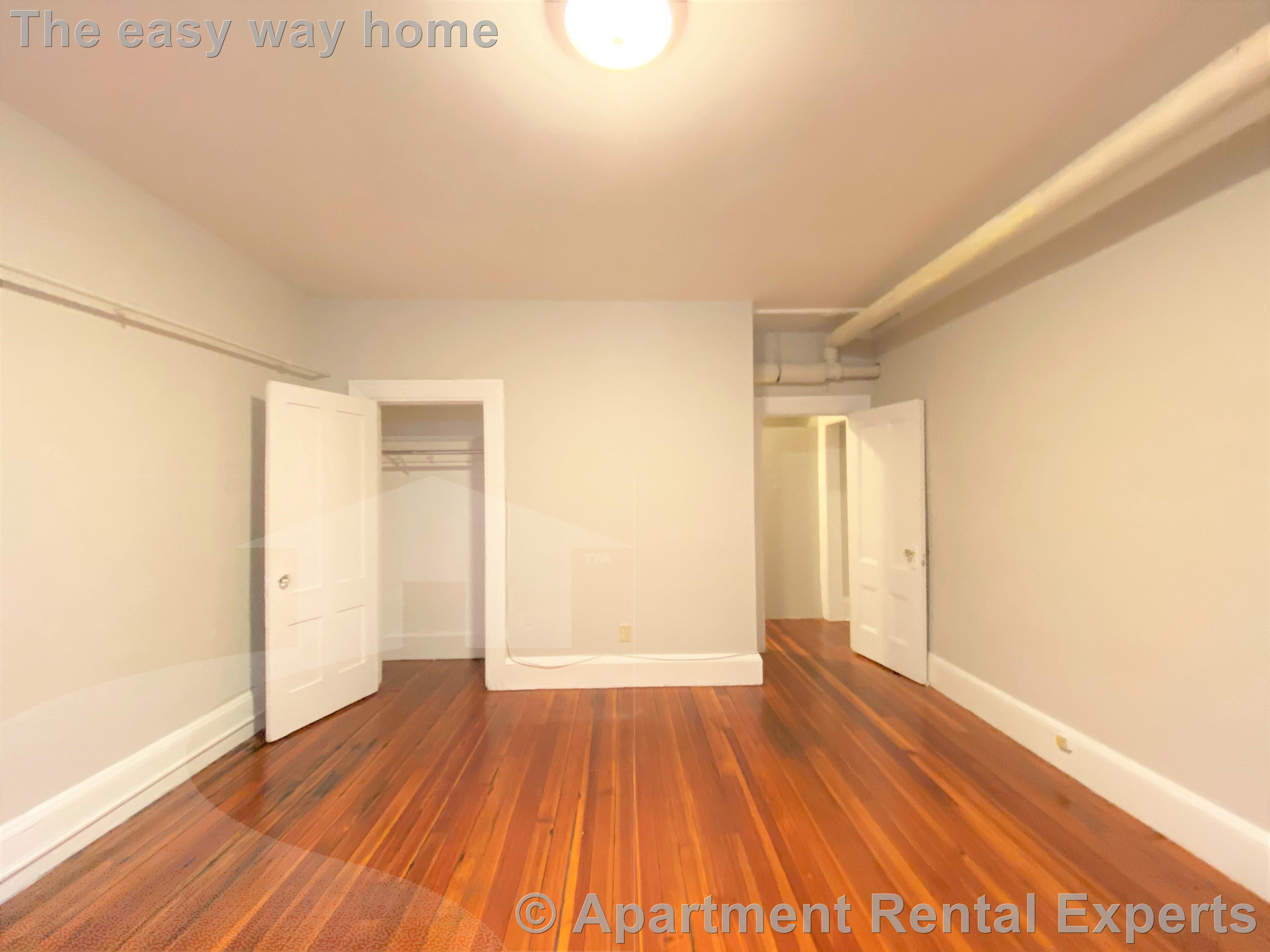 9 Sewall Ave, Coolidge Corner