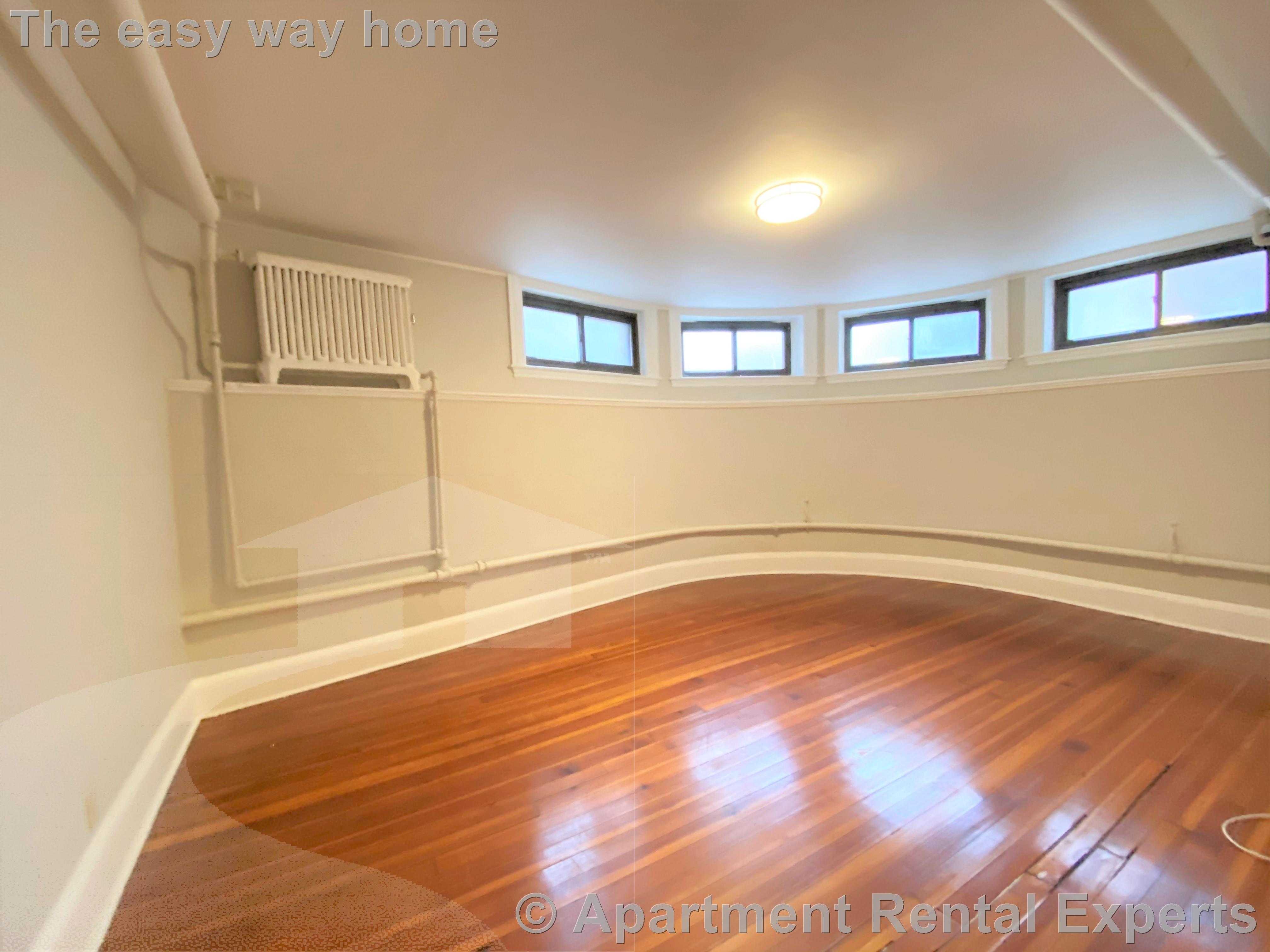 9 Sewall Ave, Coolidge Corner