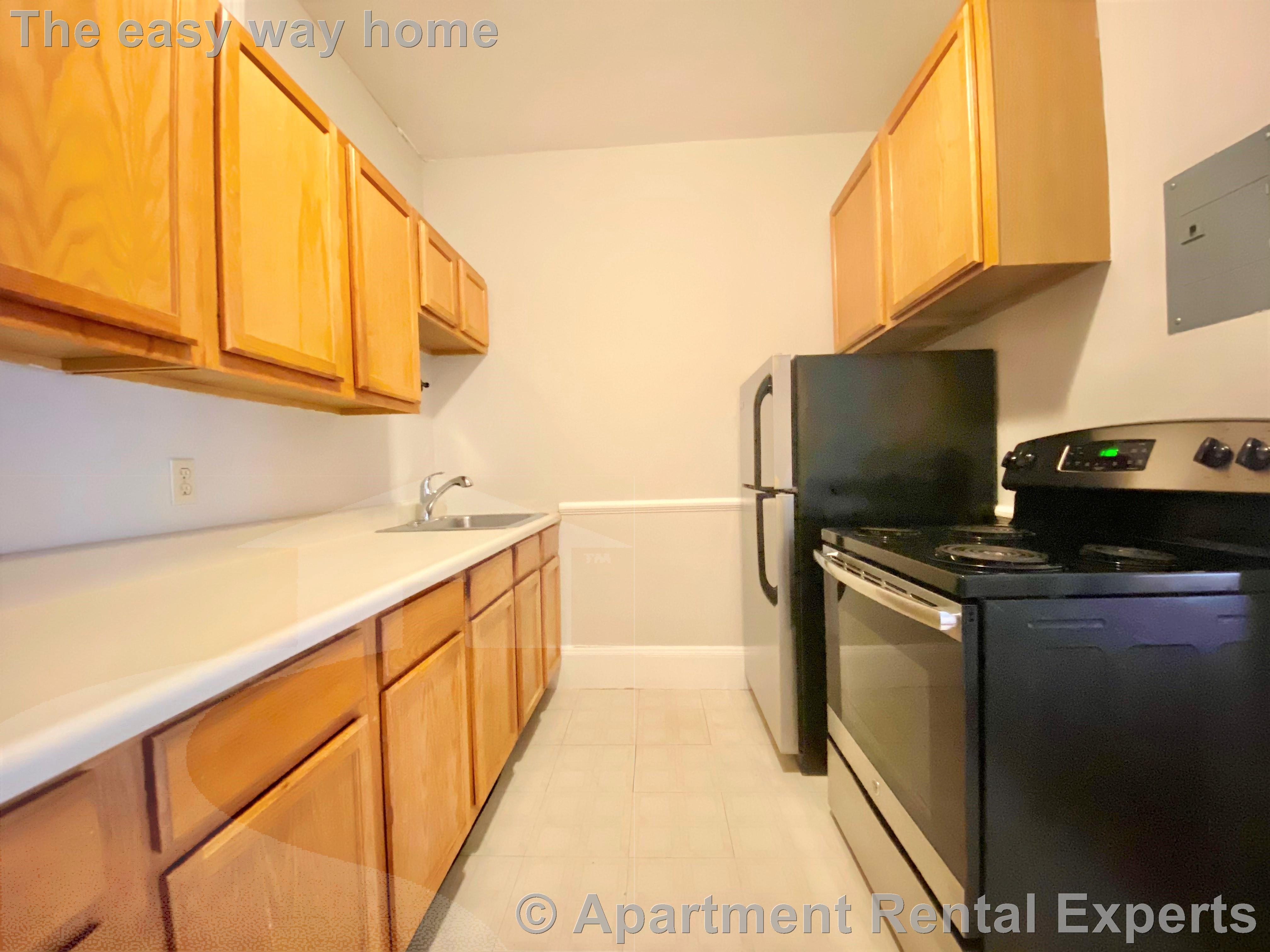 9 Sewall Ave, Coolidge Corner