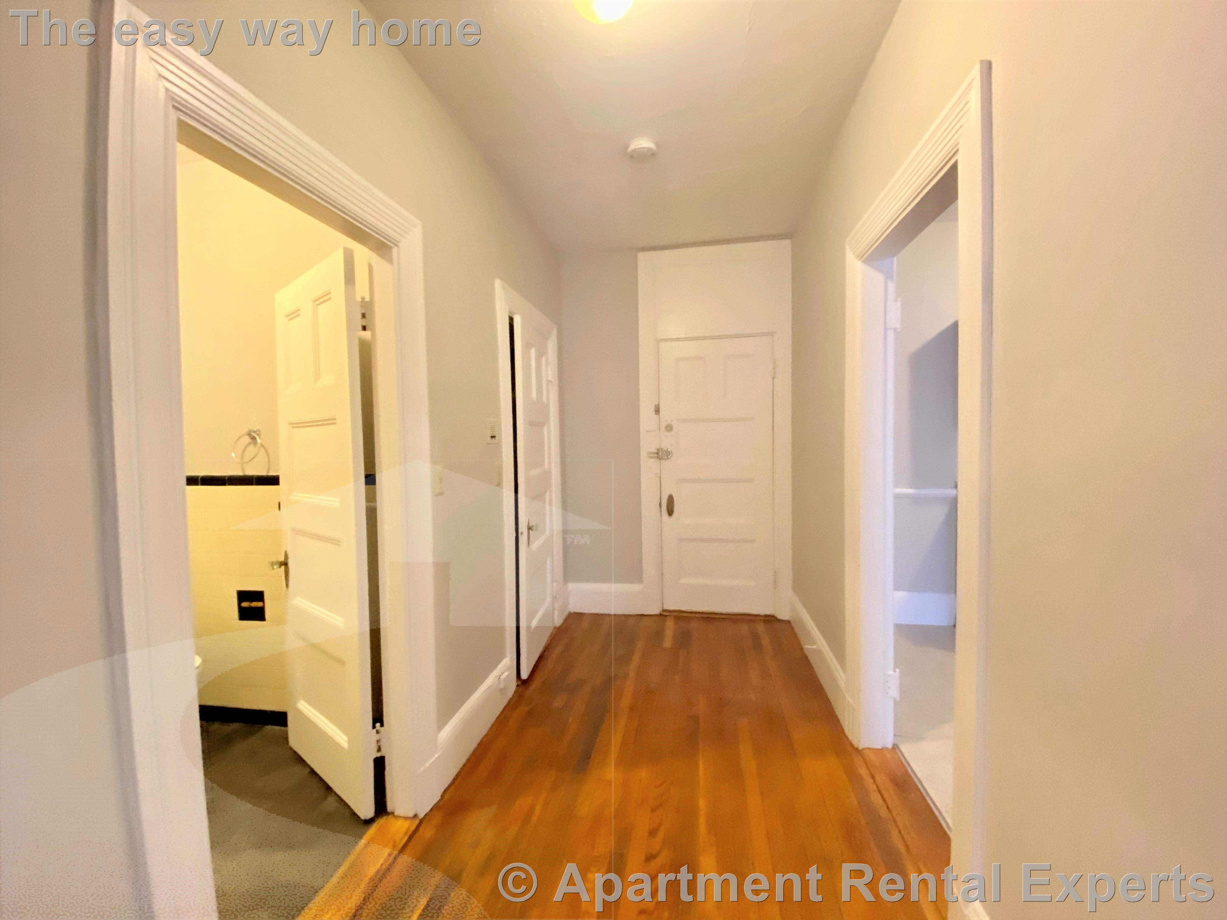 9 Sewall Ave, Coolidge Corner