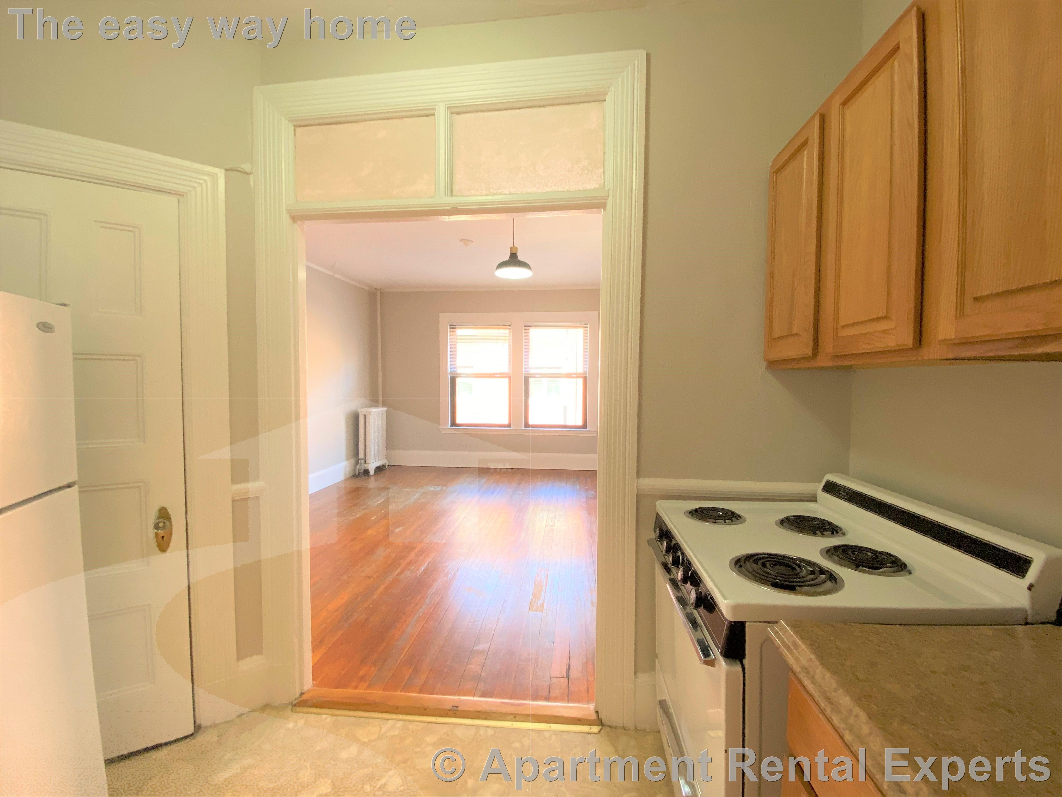 9 Sewall Ave, Coolidge Corner