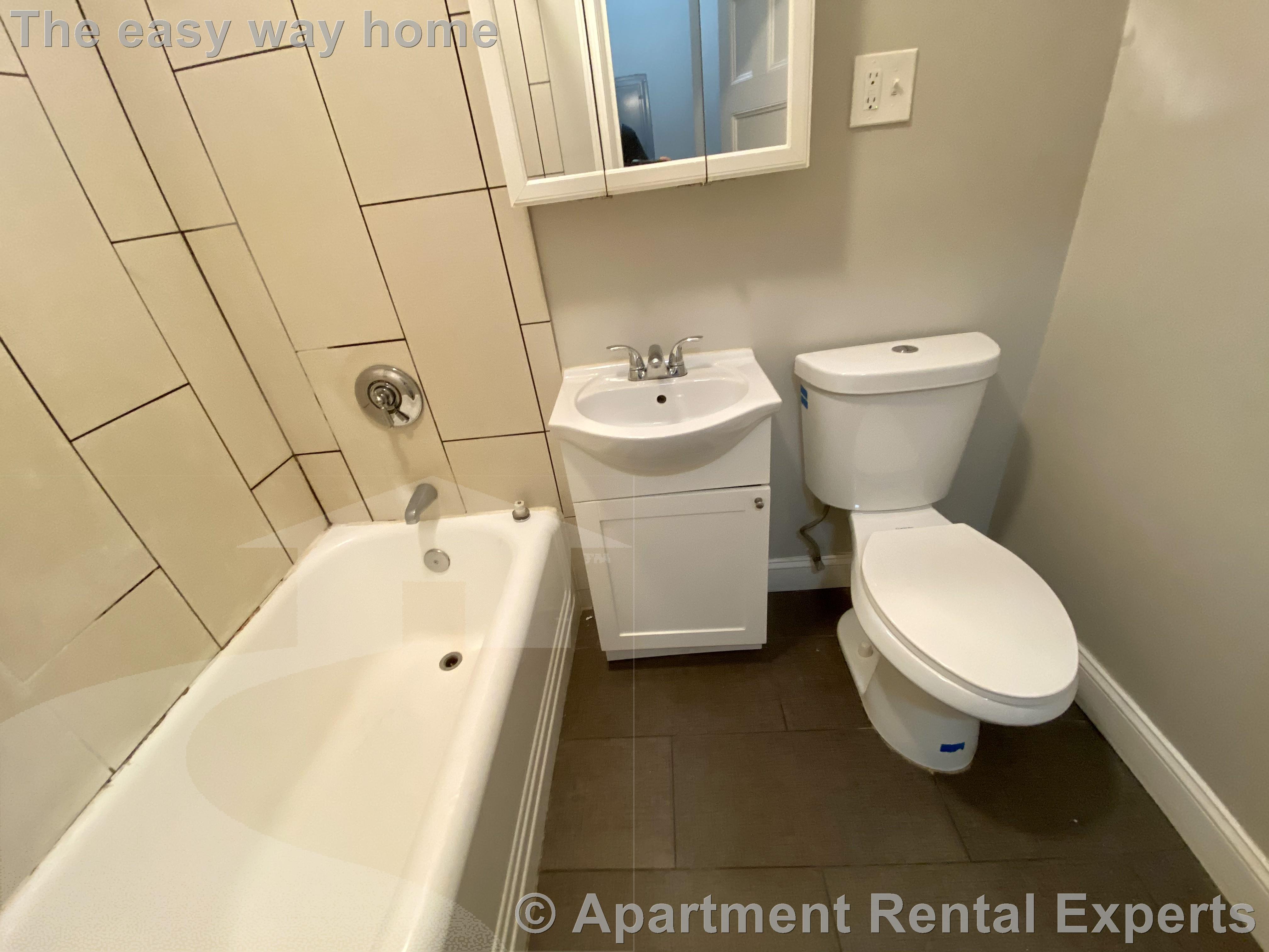 9 Sewall Ave, Coolidge Corner