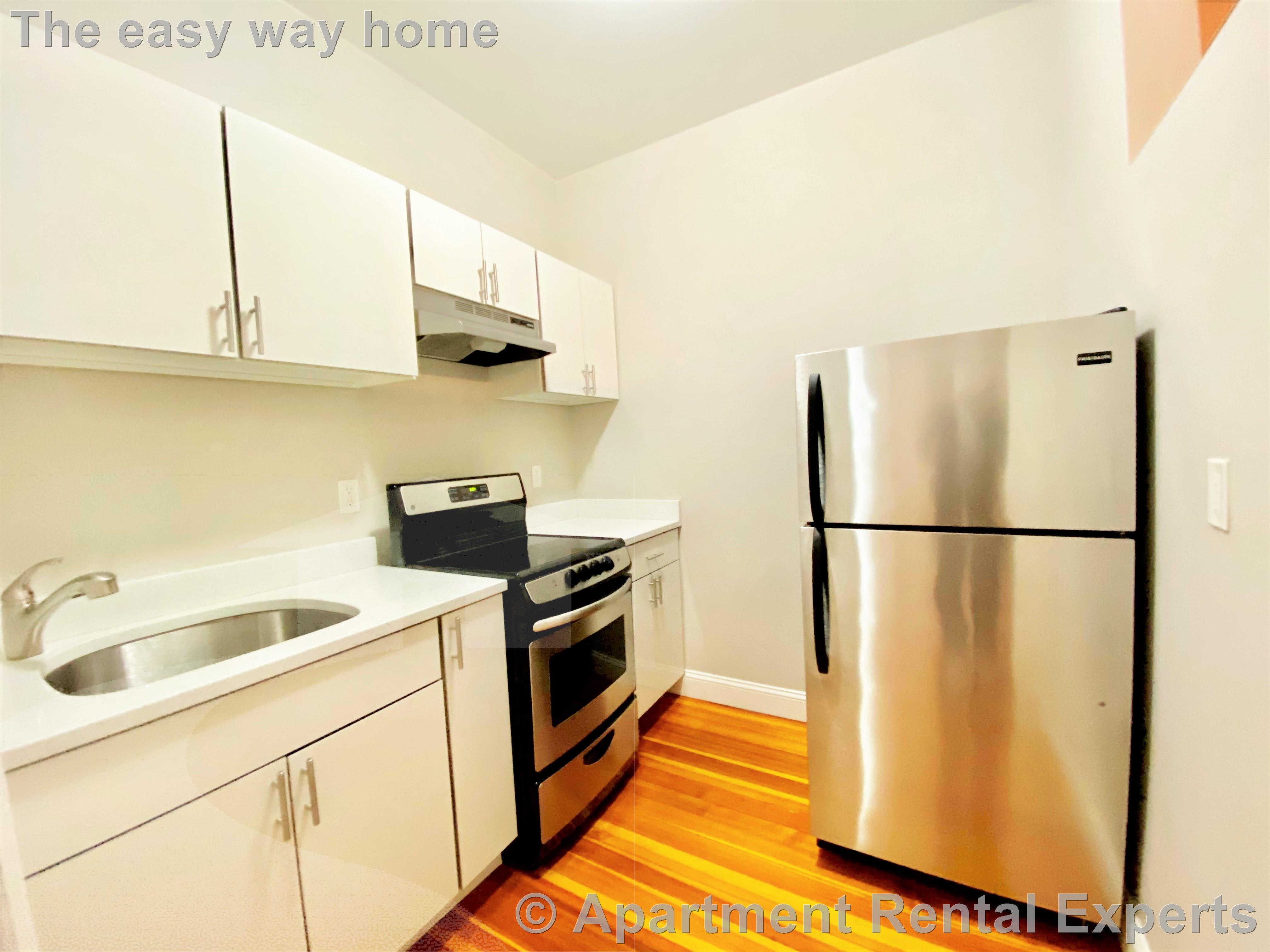 9 Sewall Ave, Coolidge Corner