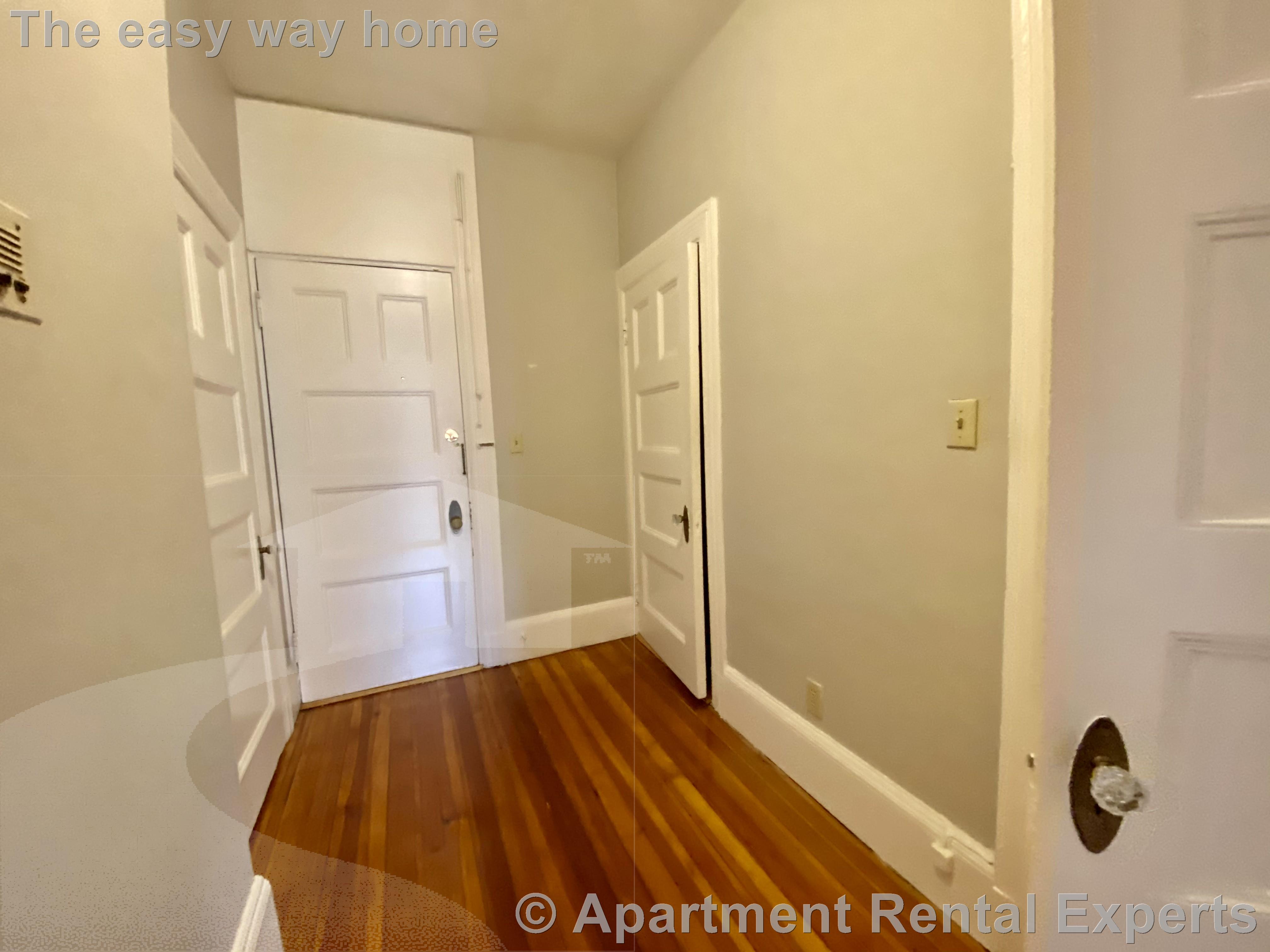 9 Sewall Ave, Coolidge Corner