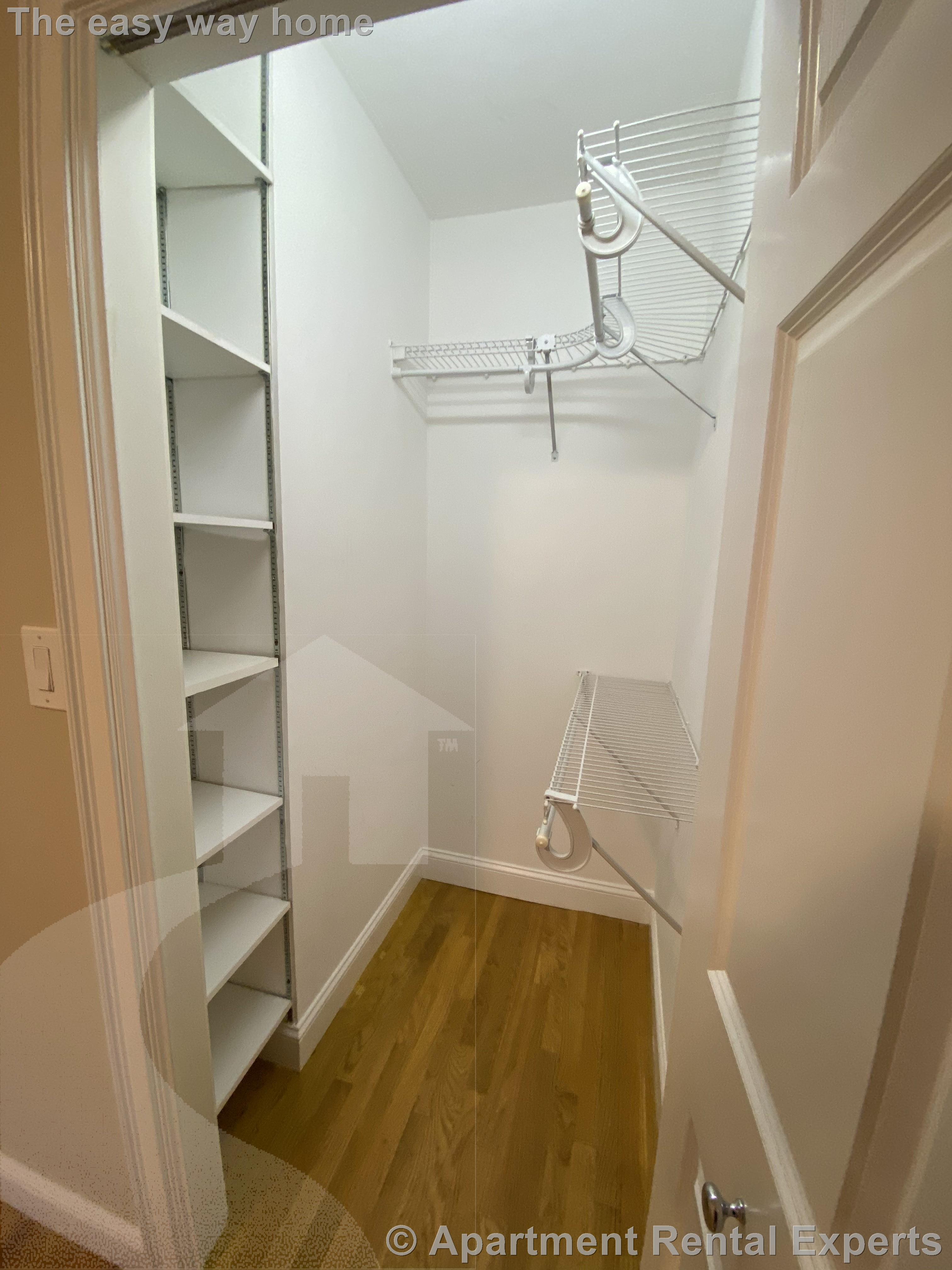 33 Longwood Ave, Coolidge Corner