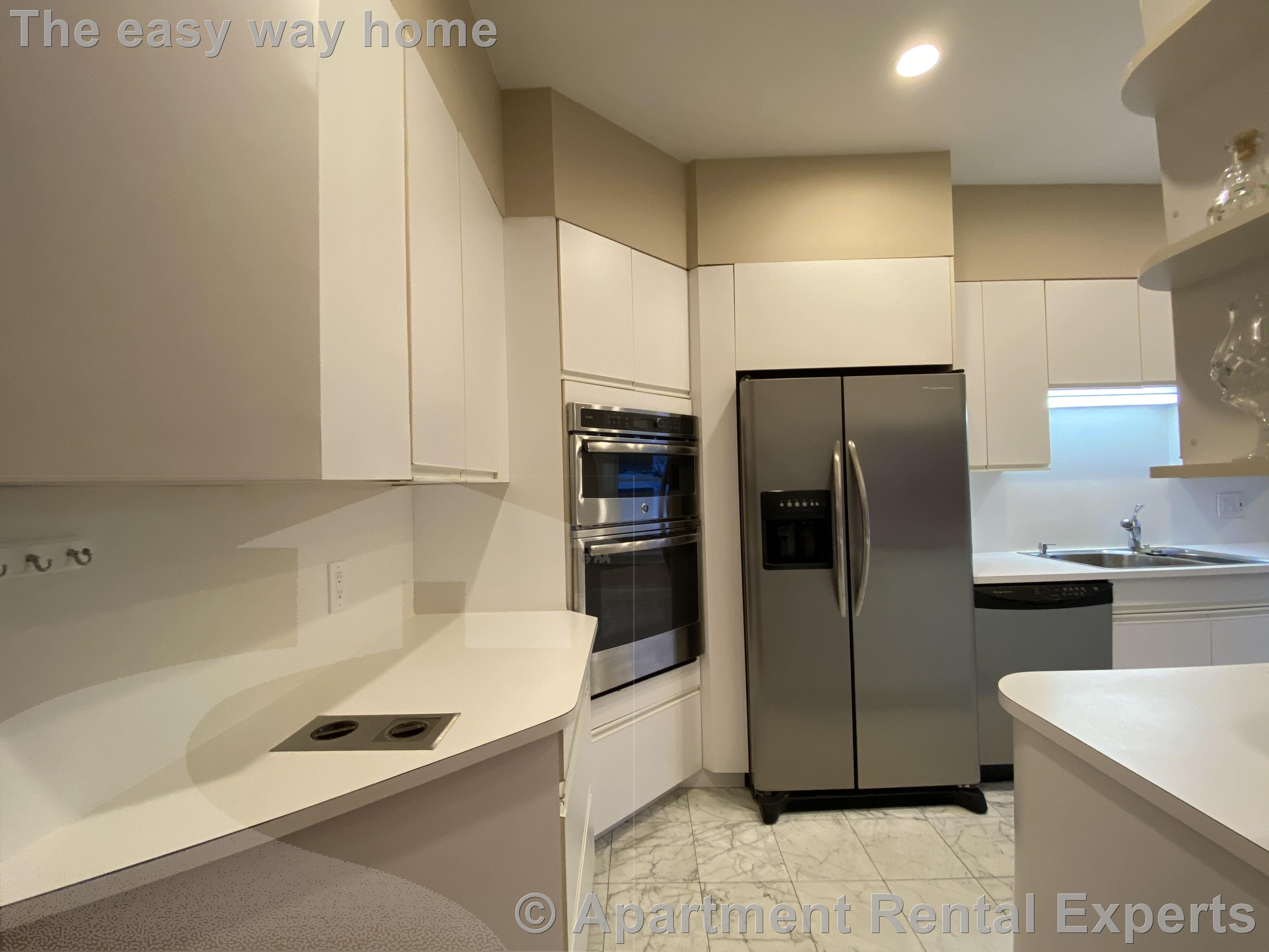 33 Longwood Ave, Coolidge Corner