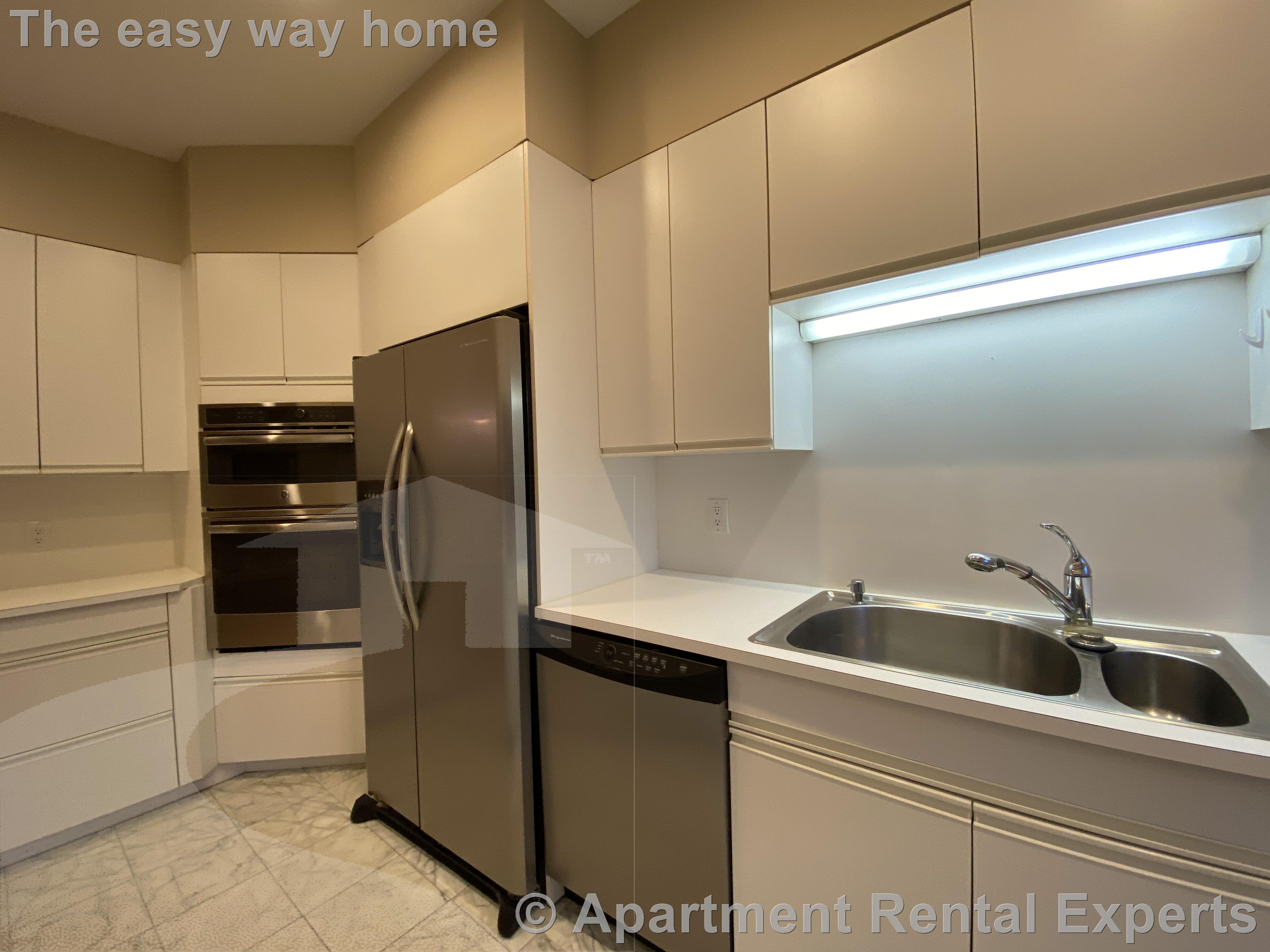 33 Longwood Ave, Coolidge Corner