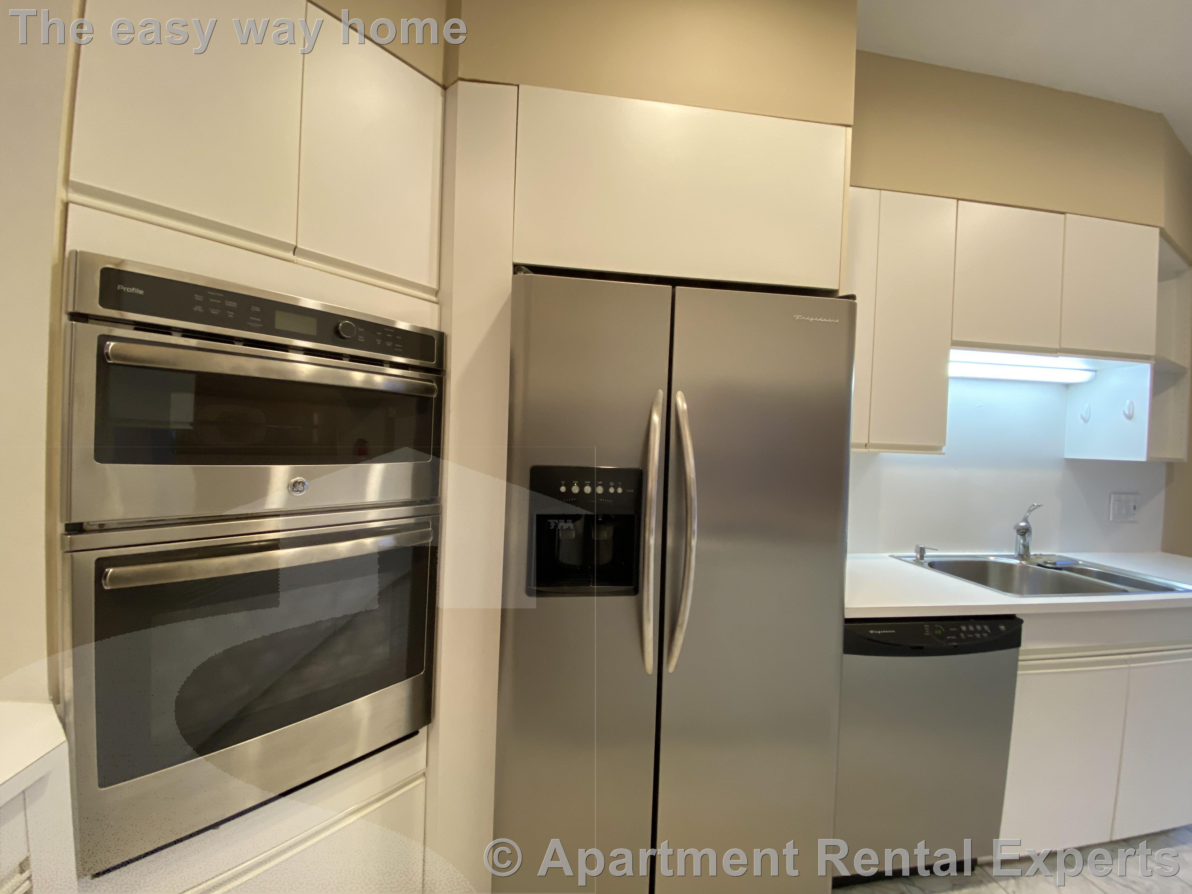 33 Longwood Ave, Coolidge Corner