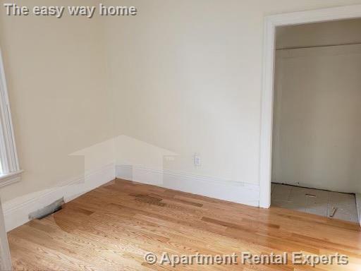 77 Bonair St, Winter Hill