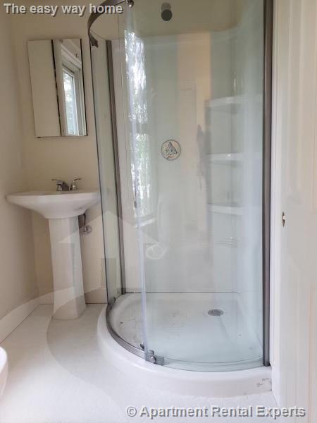 77 Bonair St, Winter Hill