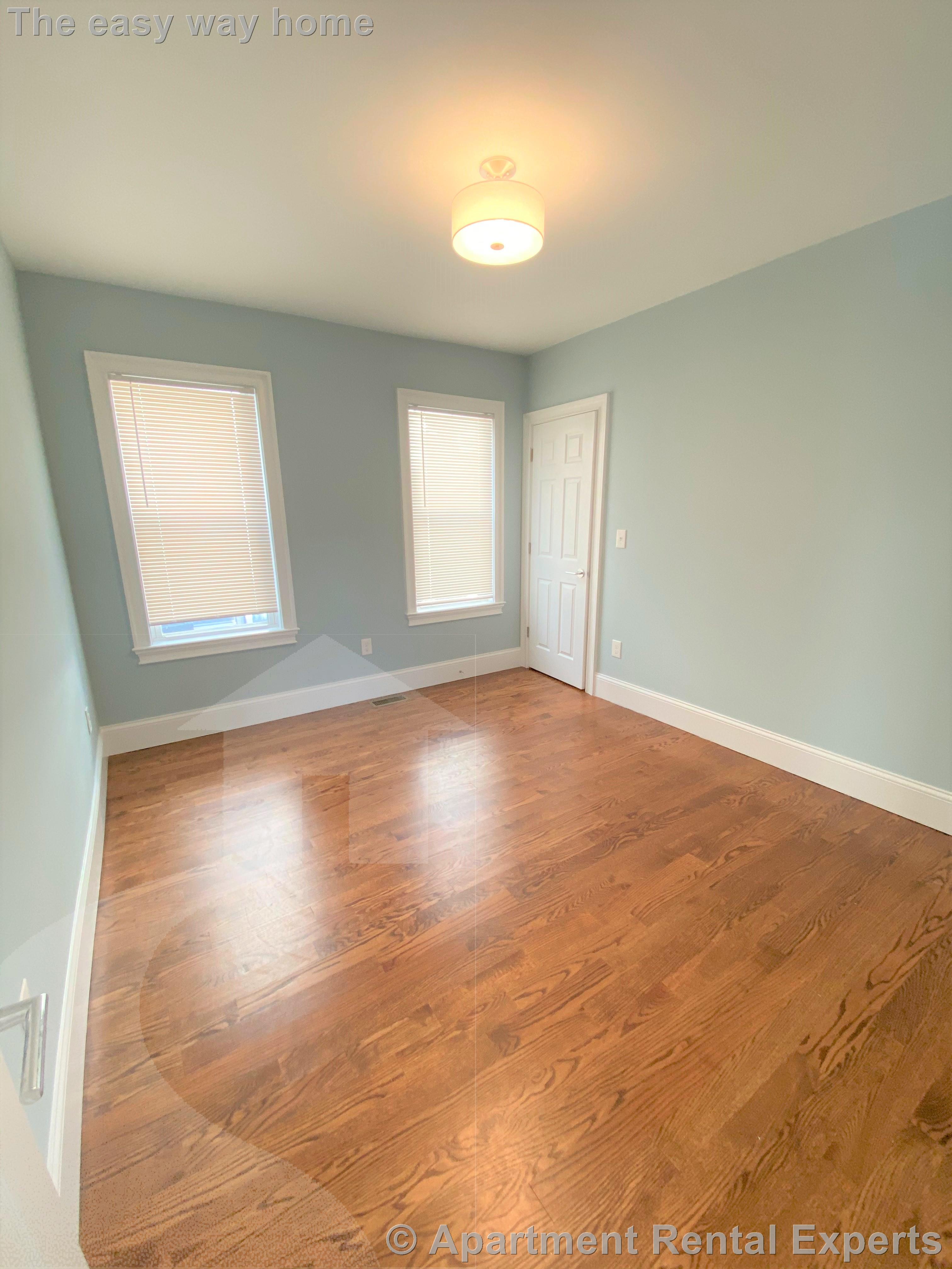 3-5 Hamilton Rd, Teele Square