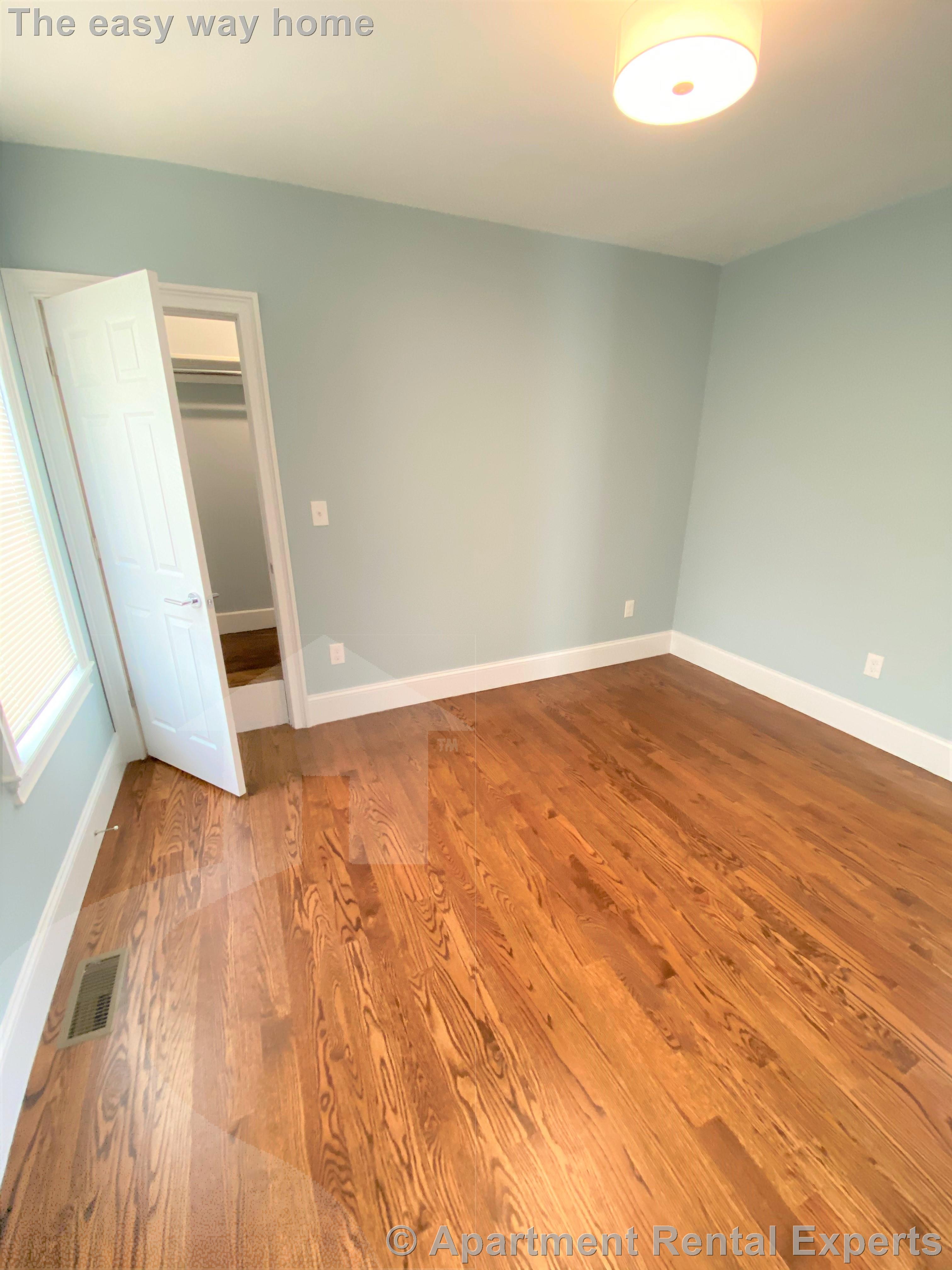 3-5 Hamilton Rd, Teele Square