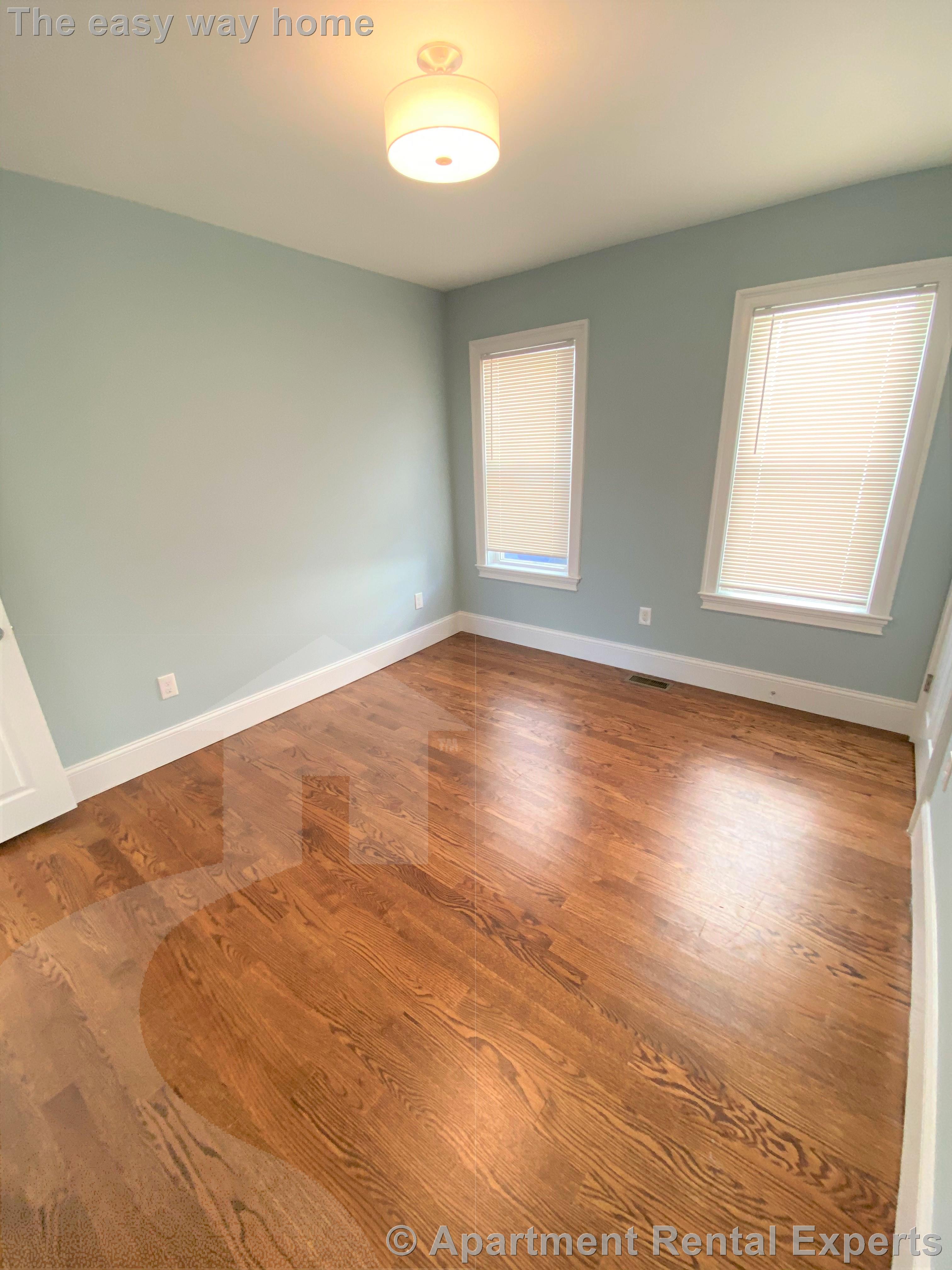 3-5 Hamilton Rd, Teele Square