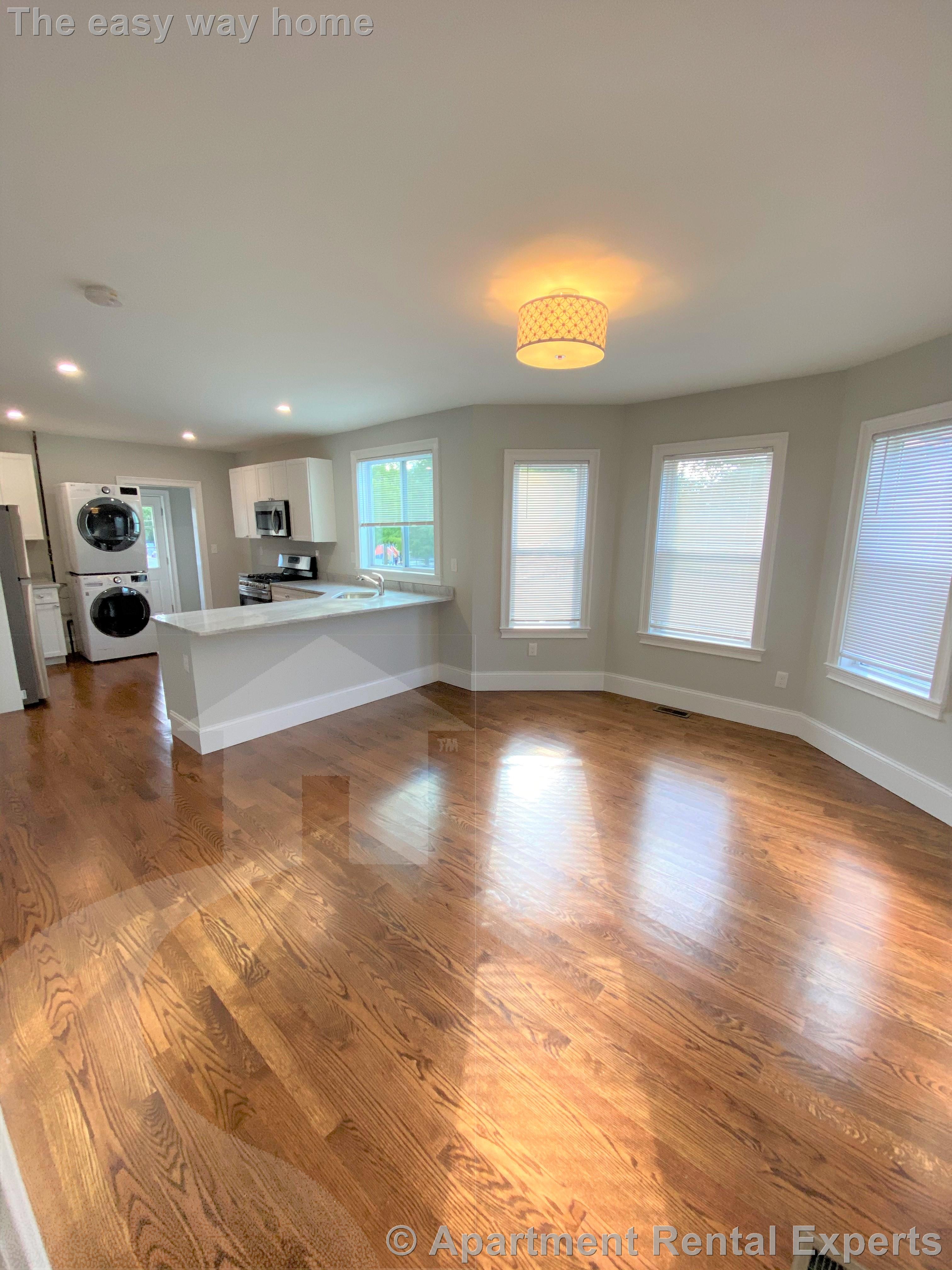 3-5 Hamilton Rd, Teele Square