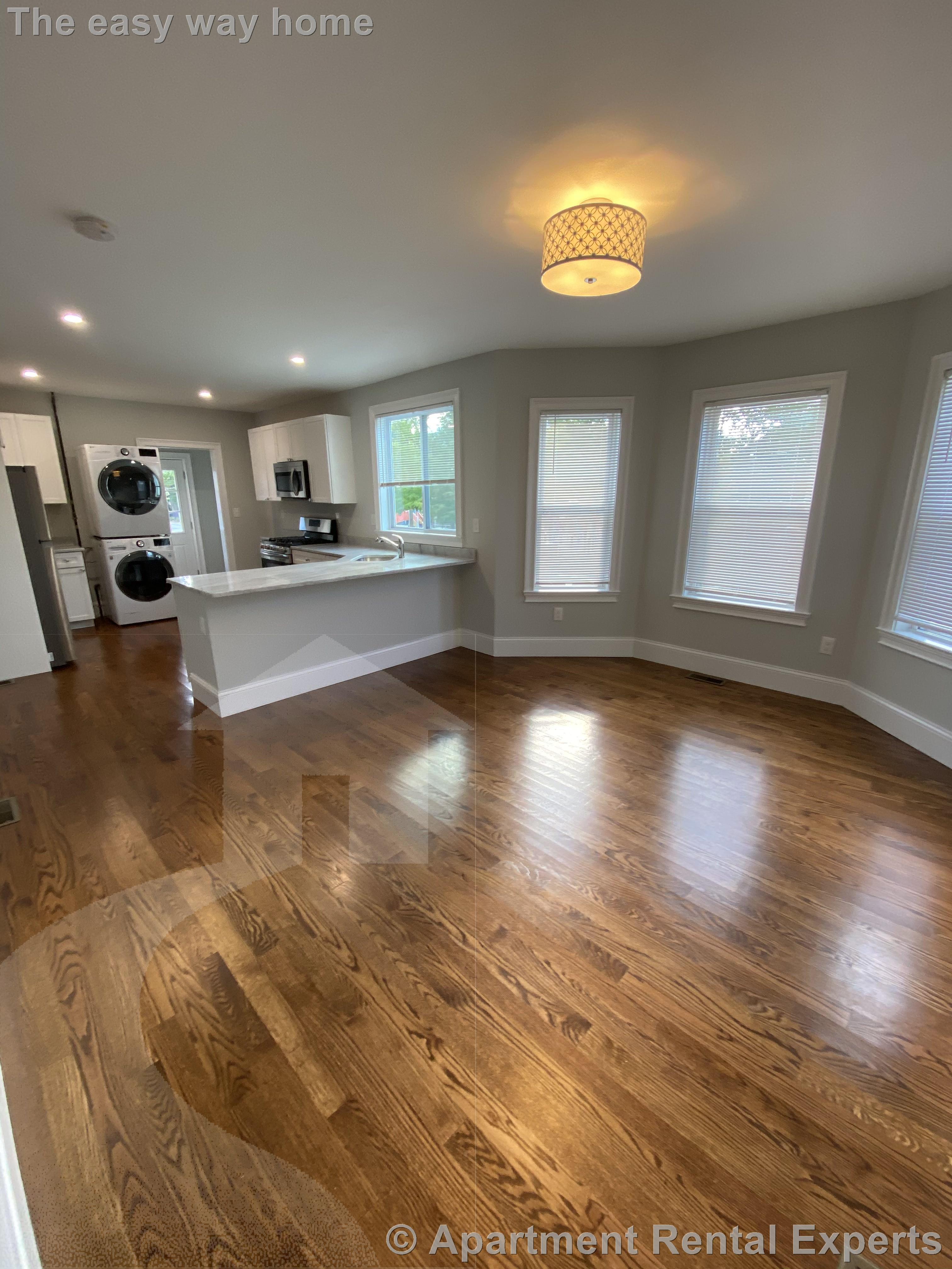 3-5 Hamilton Rd, Teele Square