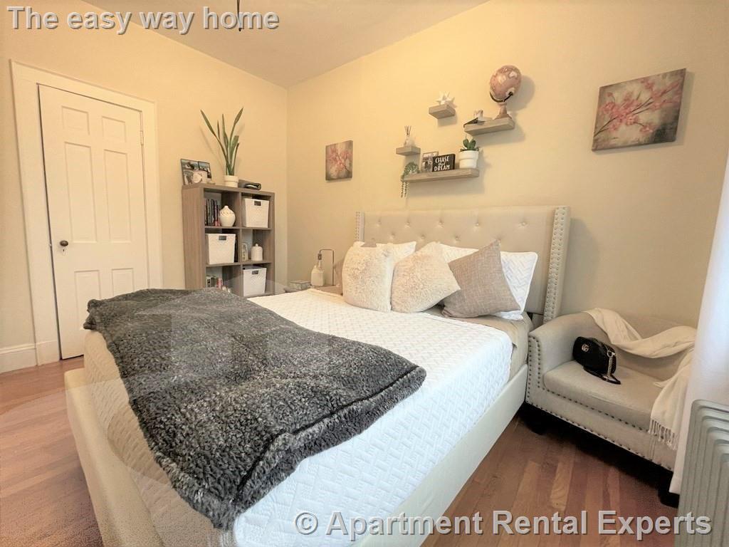 73 Martin St, Harvard Square