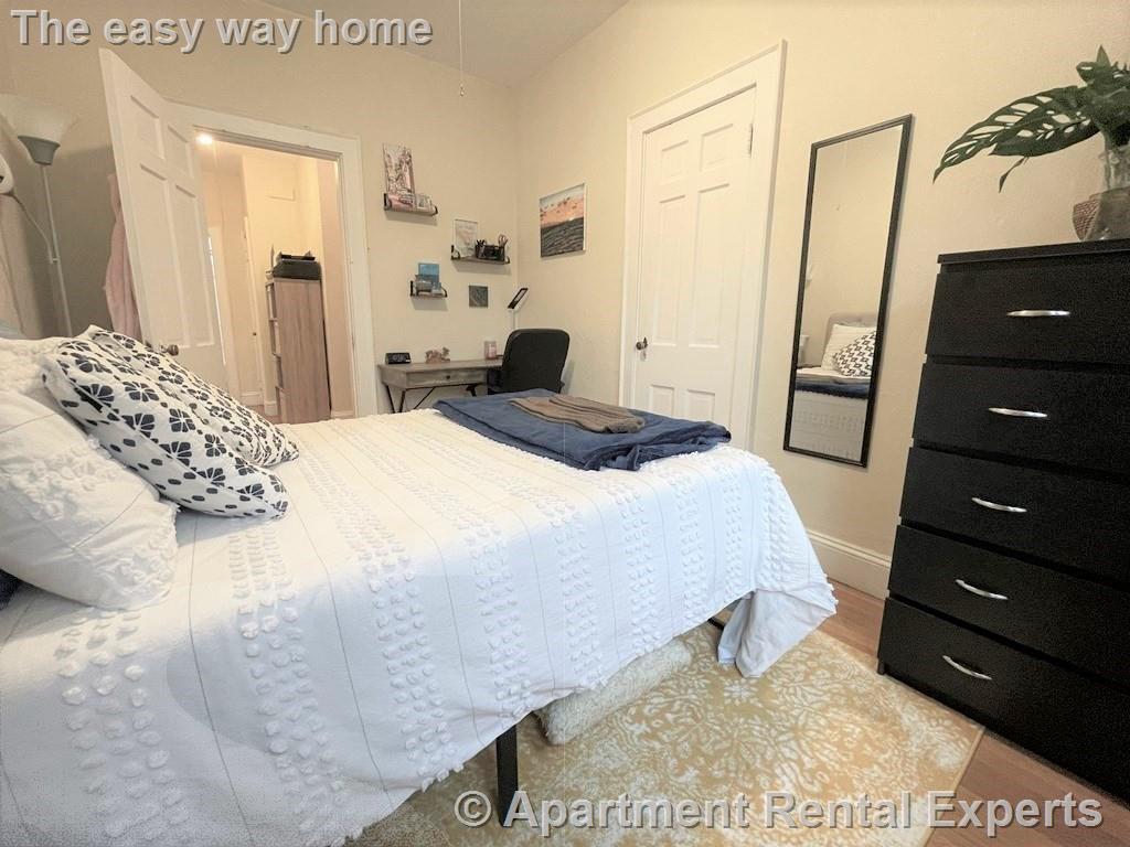 73 Martin St, Harvard Square