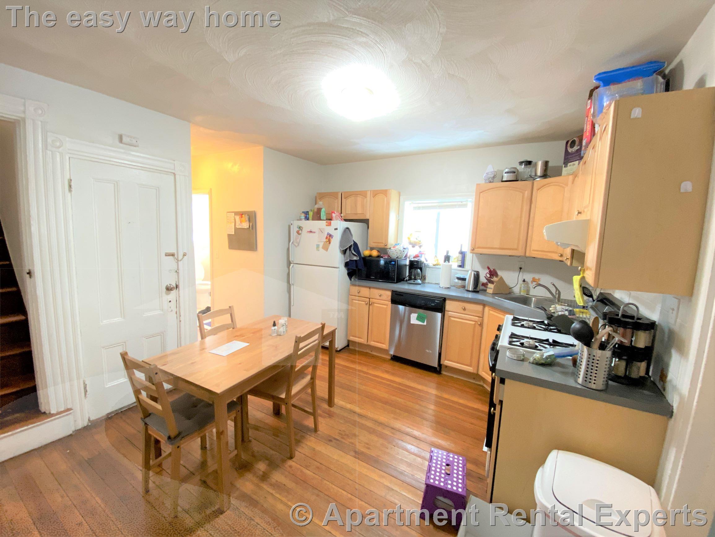 37 Cameron Ave, Davis Square