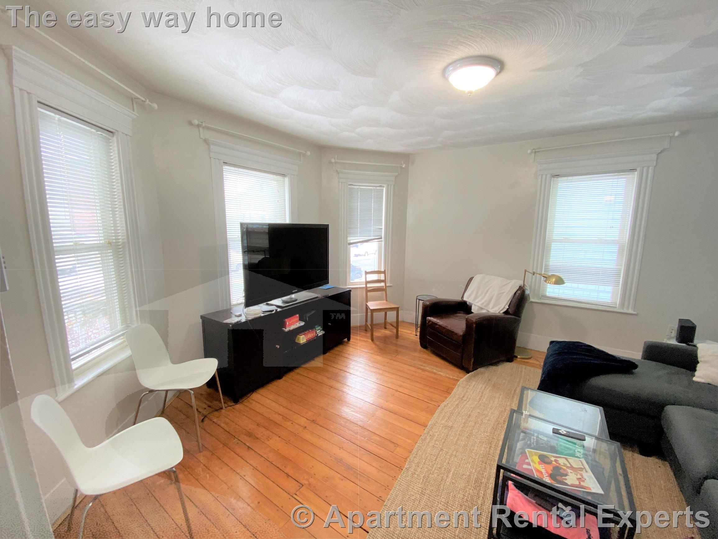 37 Cameron Ave, Davis Square