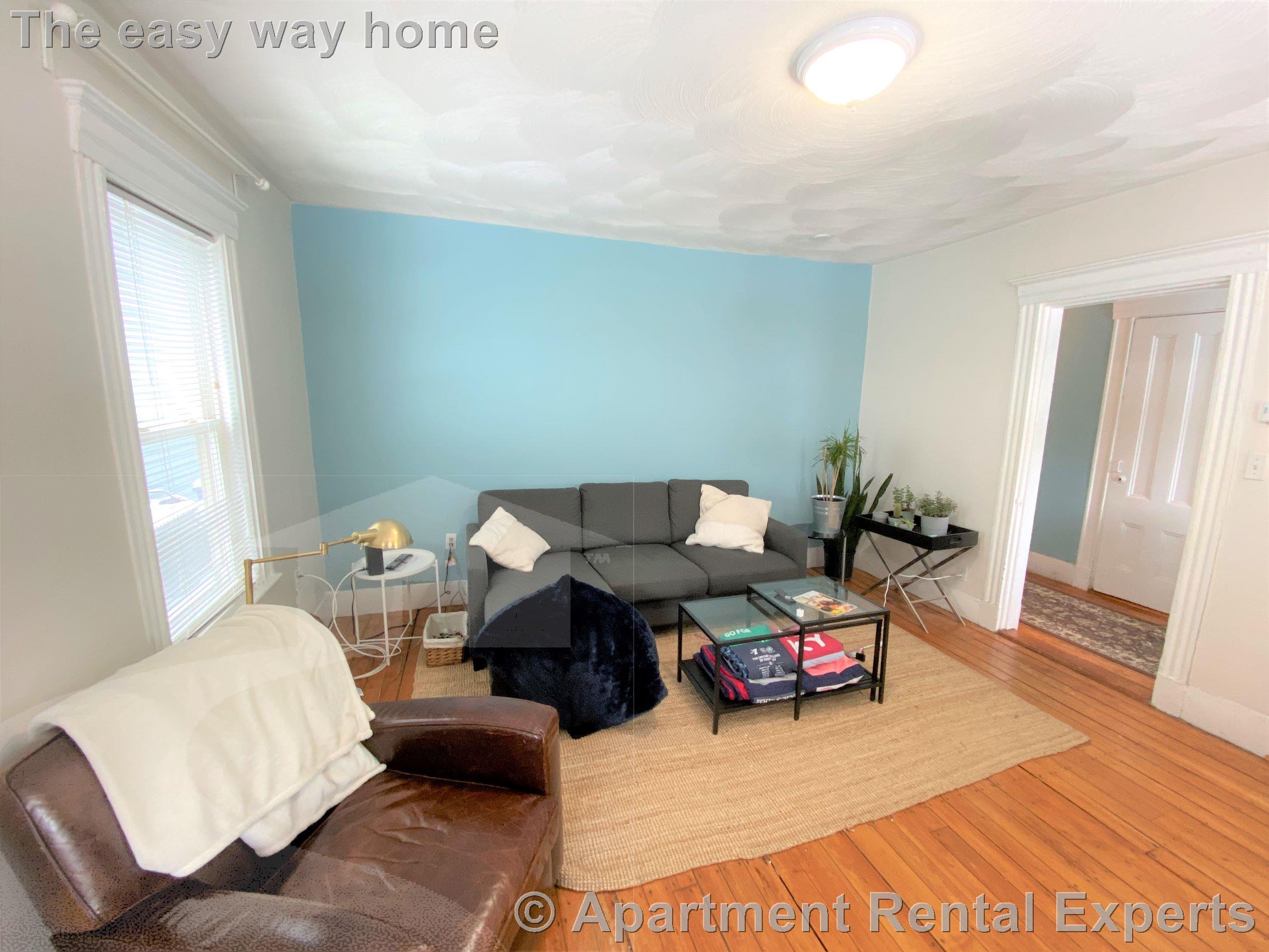 37 Cameron Ave, Davis Square