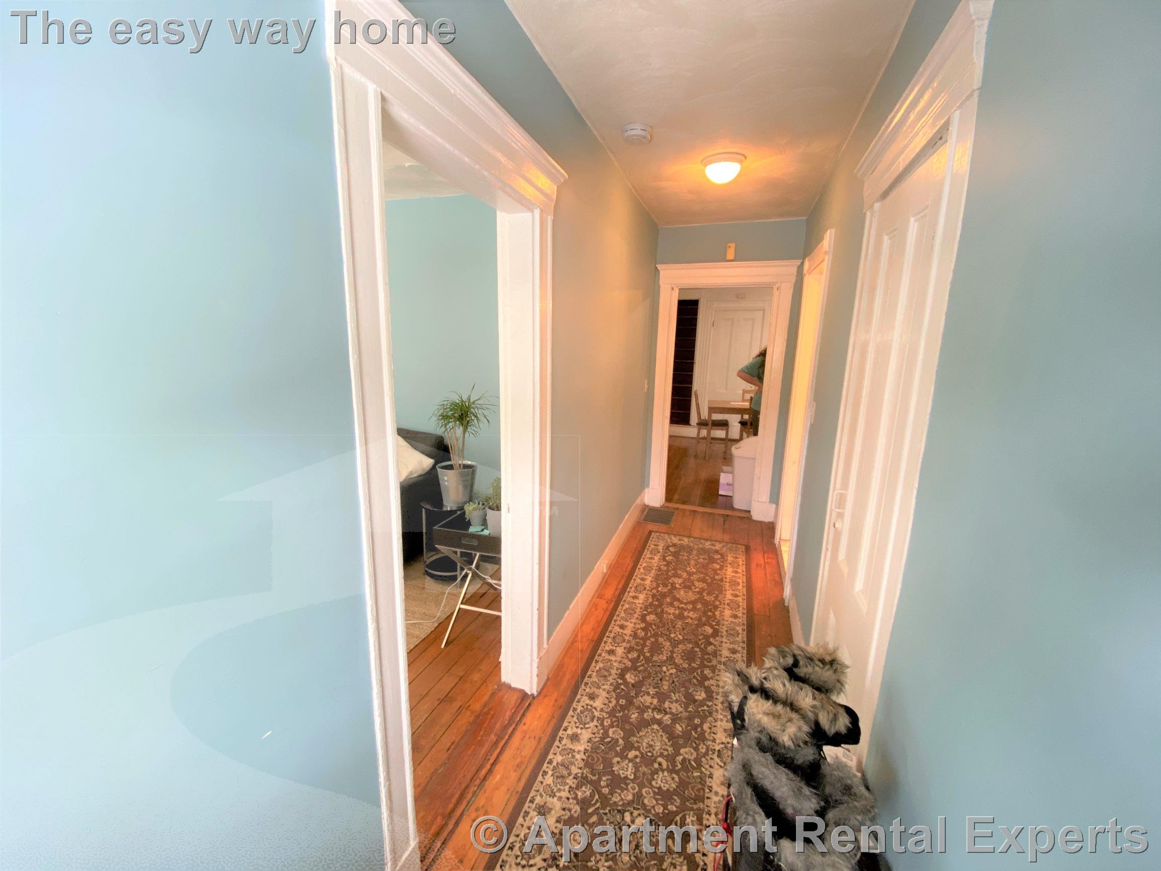 37 Cameron Ave, Davis Square