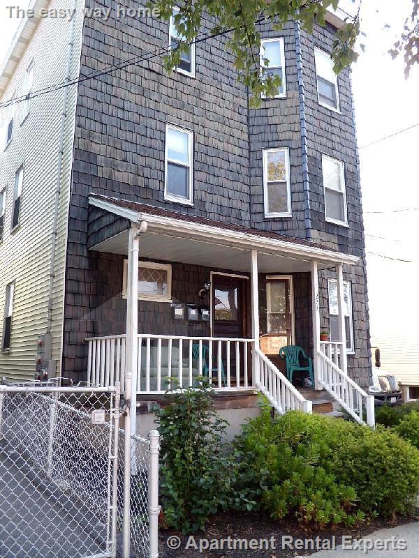 223 Holland St, Davis Square