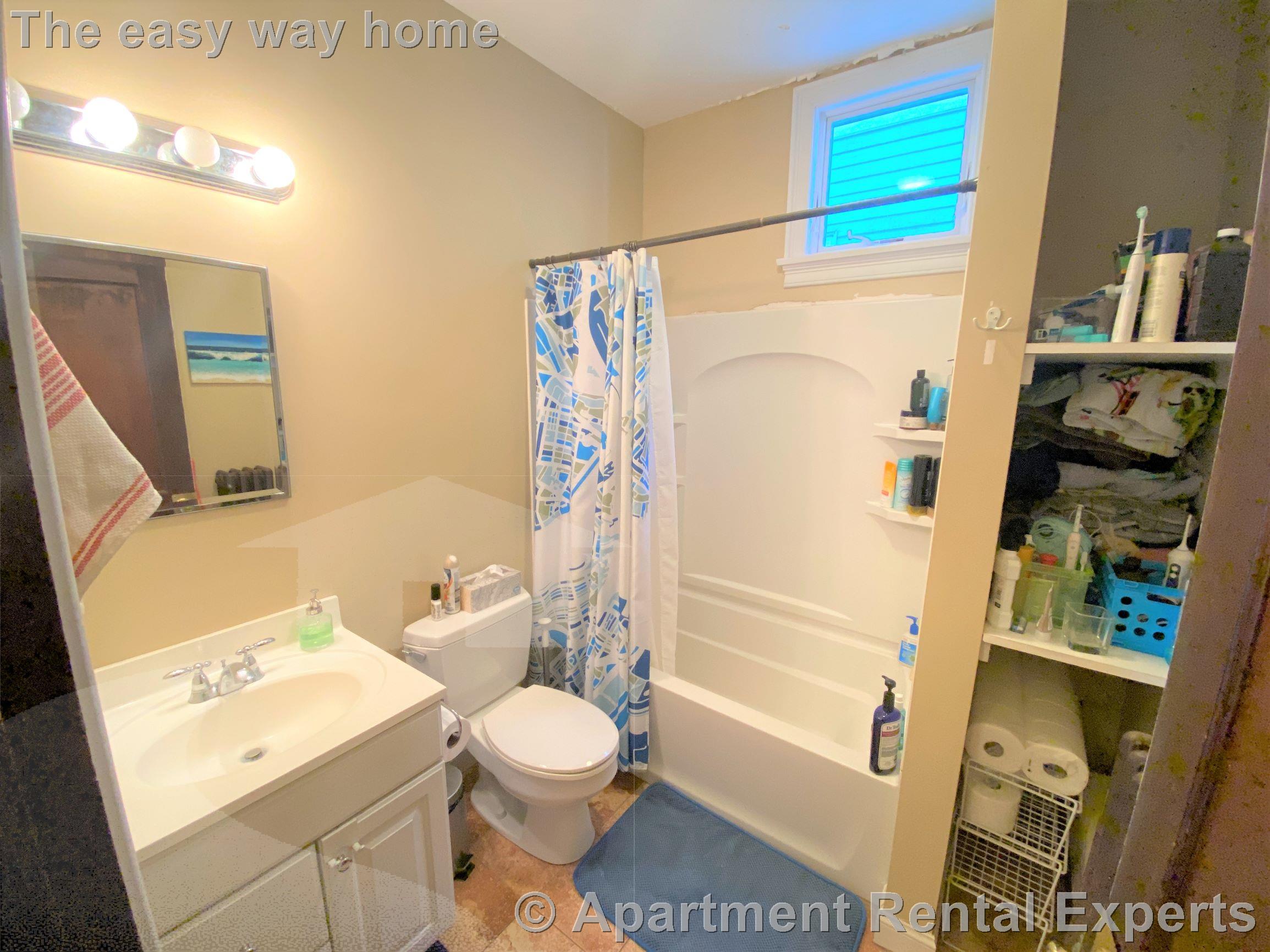 223 Holland St, Davis Square