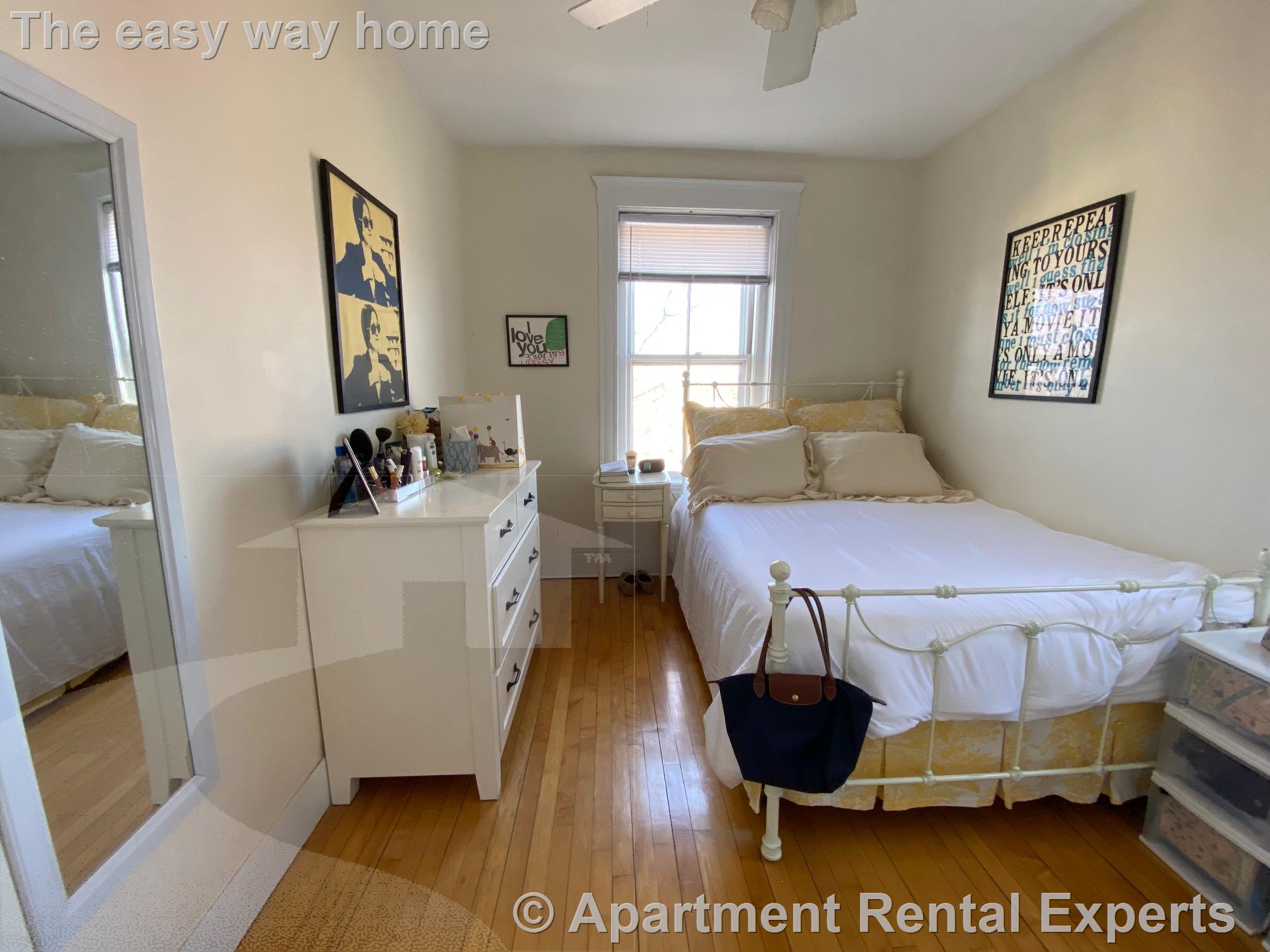 331A Harvard St, Harvard Square