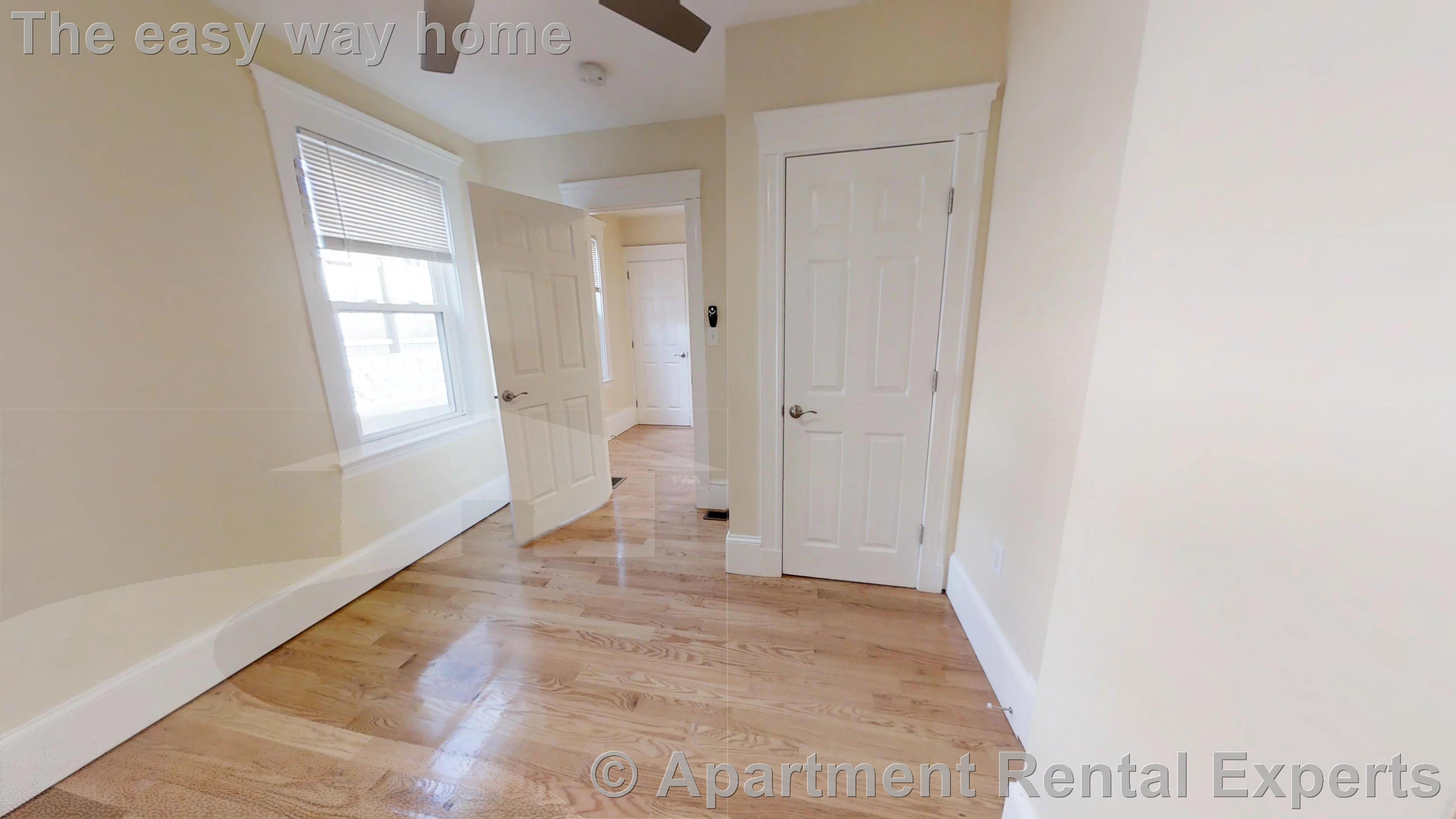 219 Holland St, Davis Square