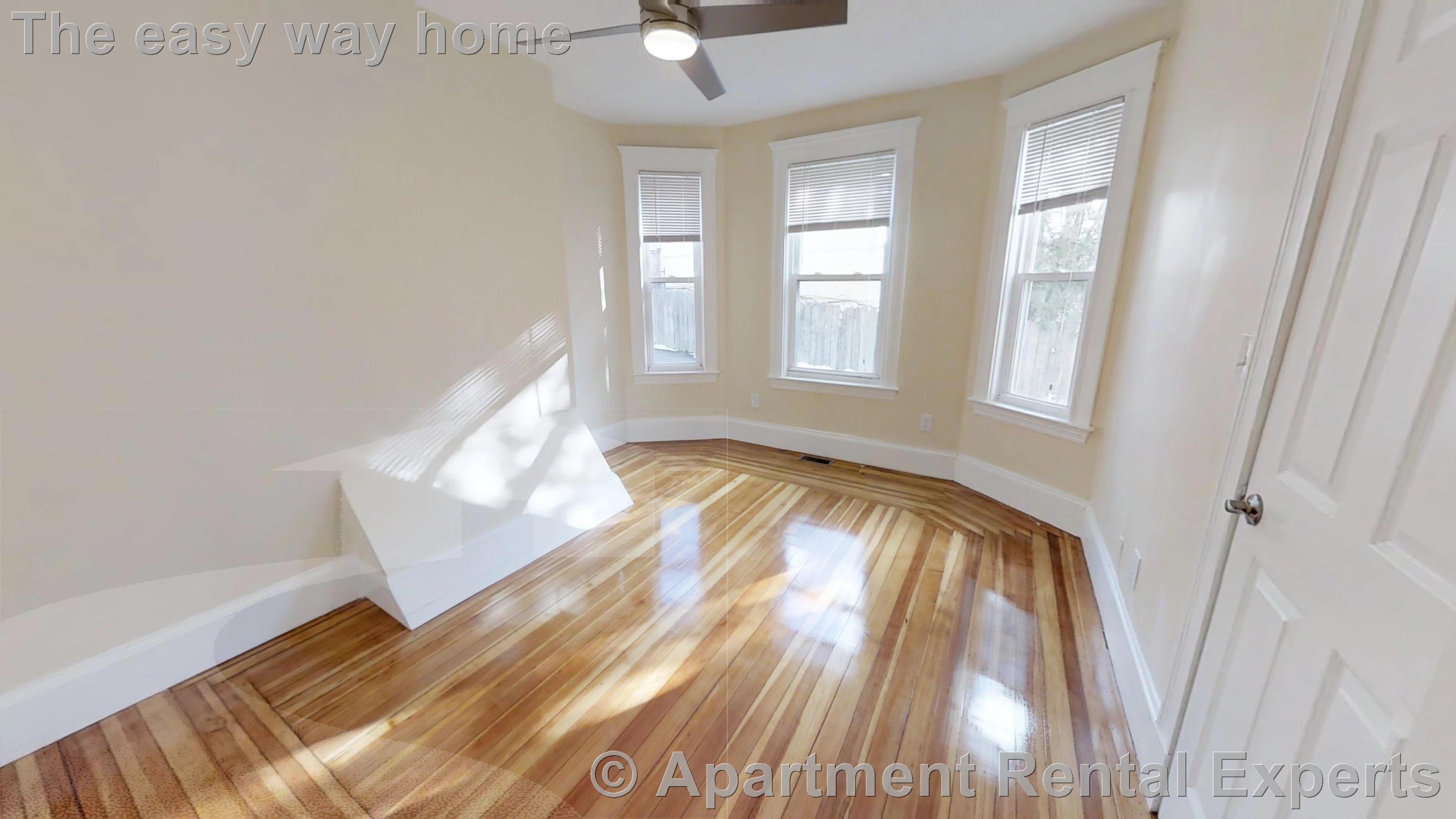 219 Holland St, Davis Square