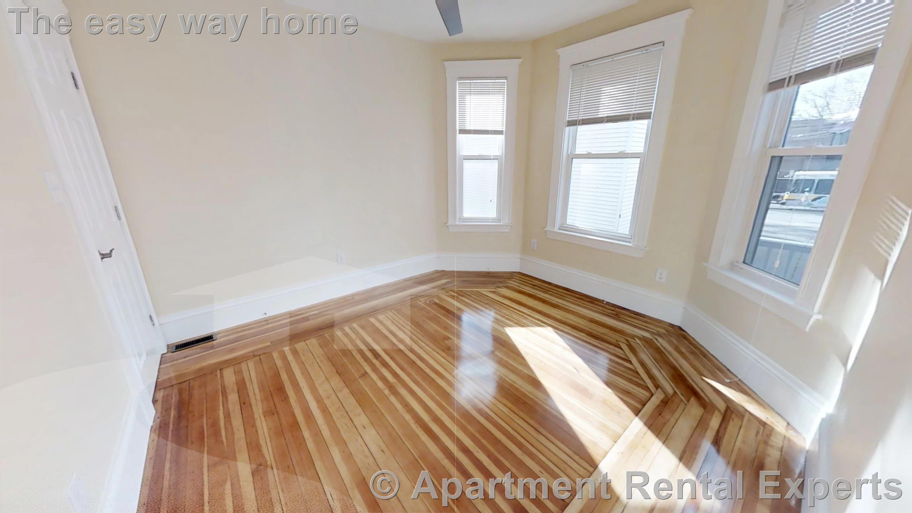 219 Holland St, Davis Square