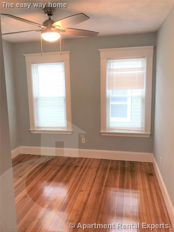 305 Highland Ave, Davis Square