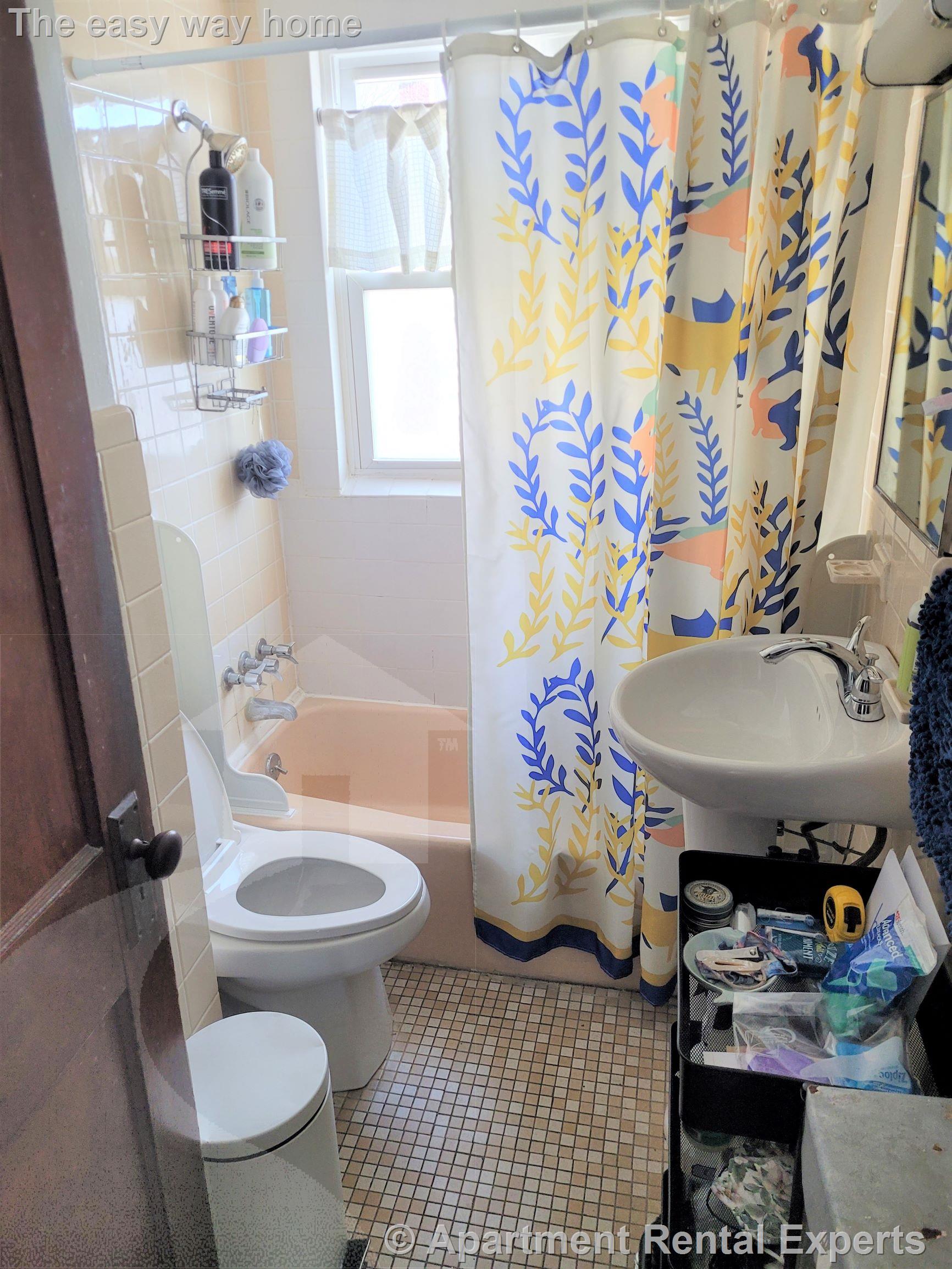 16-18 Silvey Pl, Porter Square