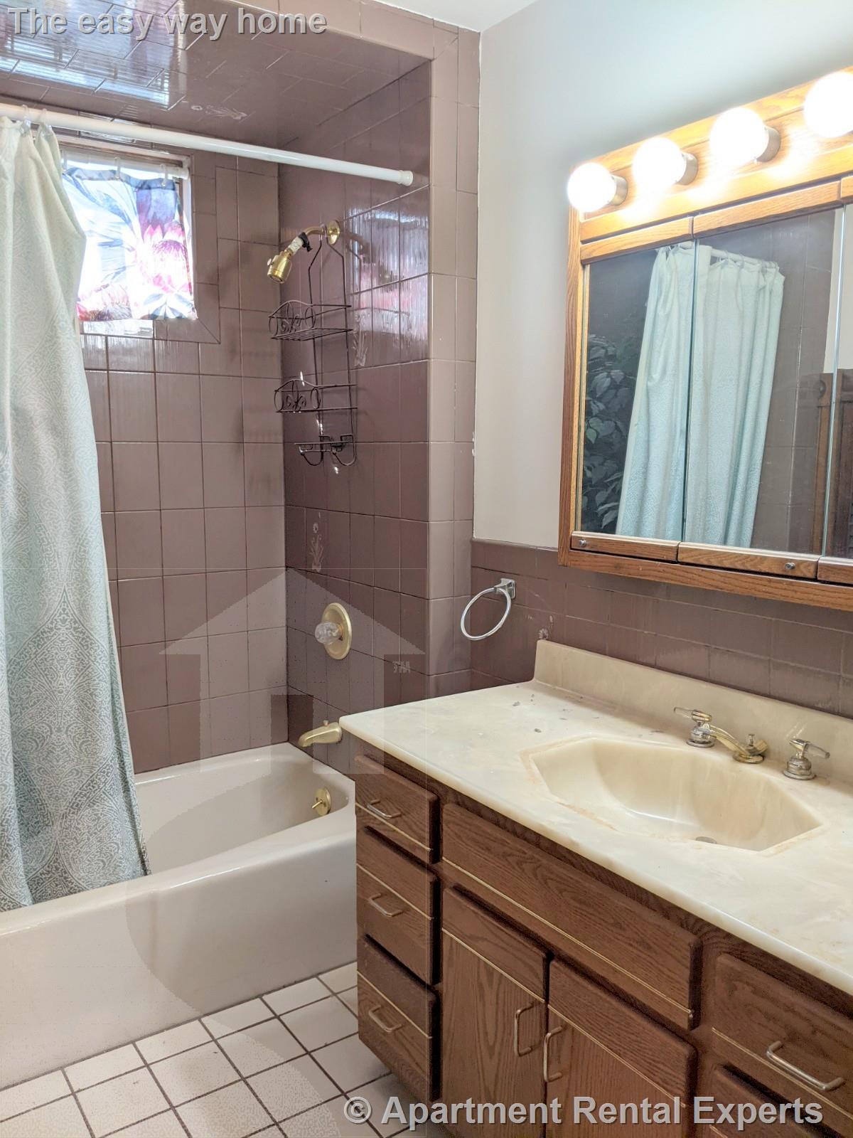 339 Summer St, Davis Square