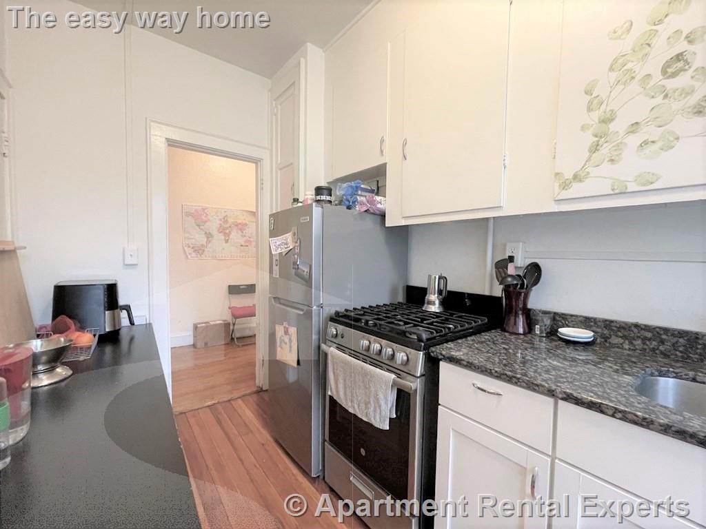 73 Martin St, Harvard Square