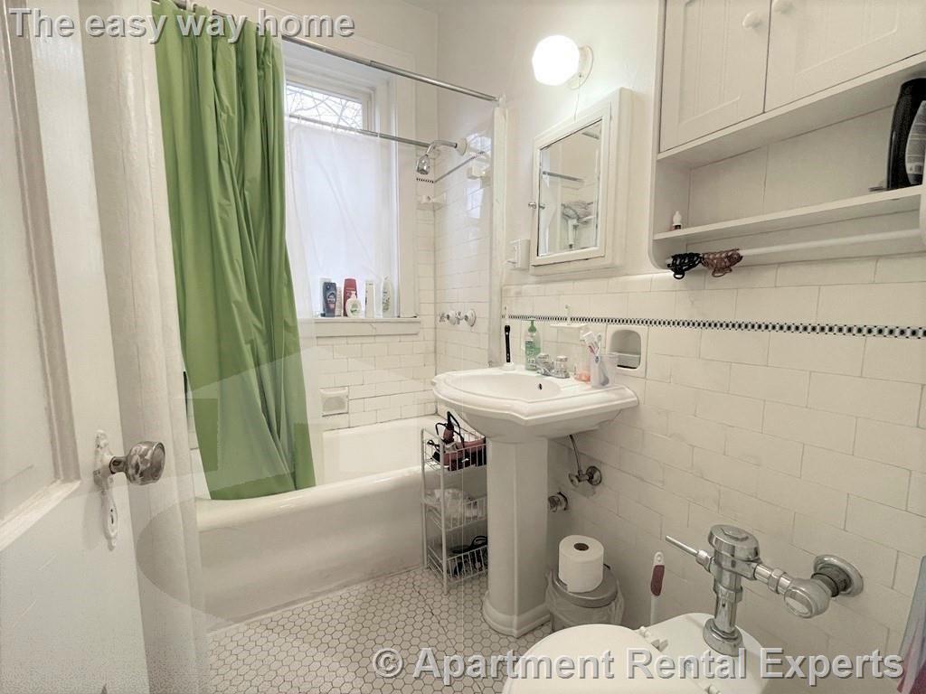 73 Martin St, Harvard Square