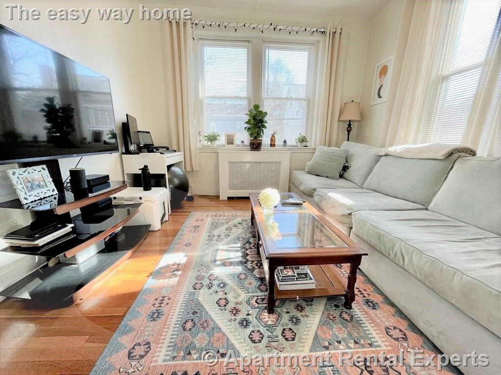 71 Martin St, Harvard Square