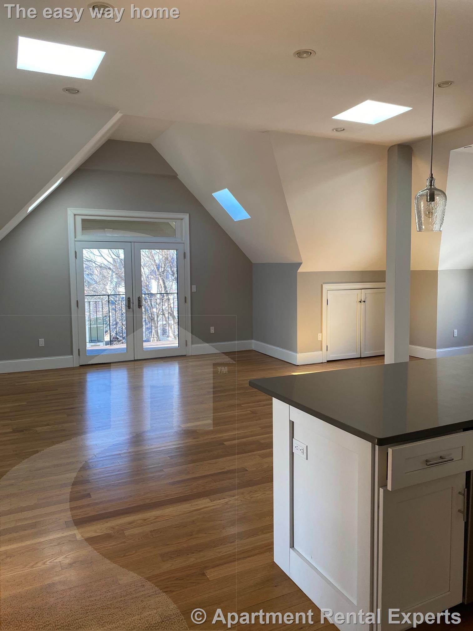 16 Linden Ave, Porter Square