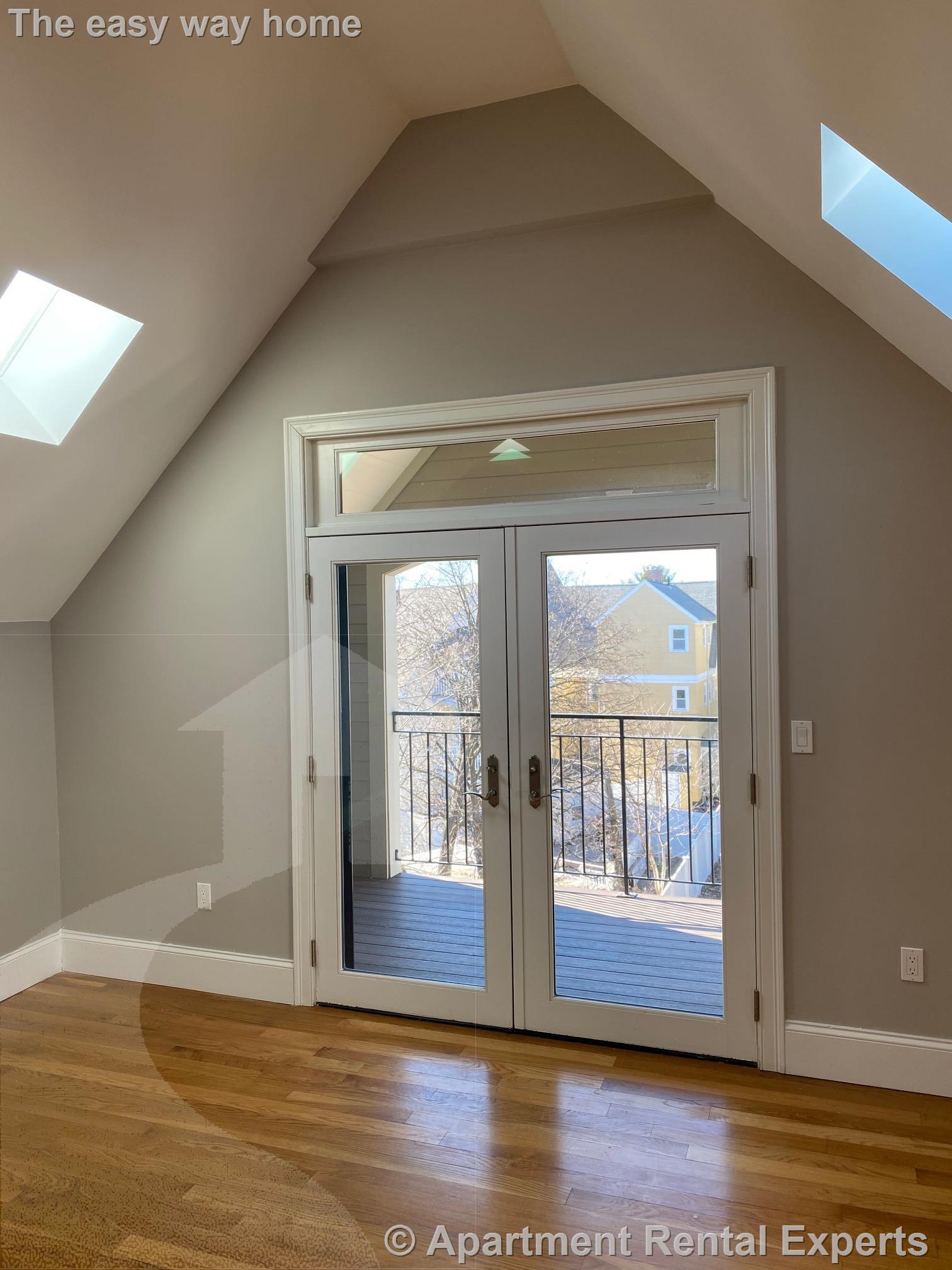 16 Linden Ave, Porter Square