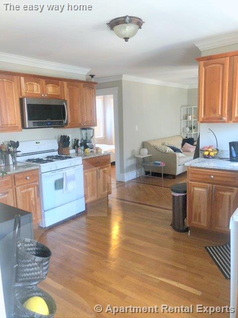 3 Kimball St, Porter Square