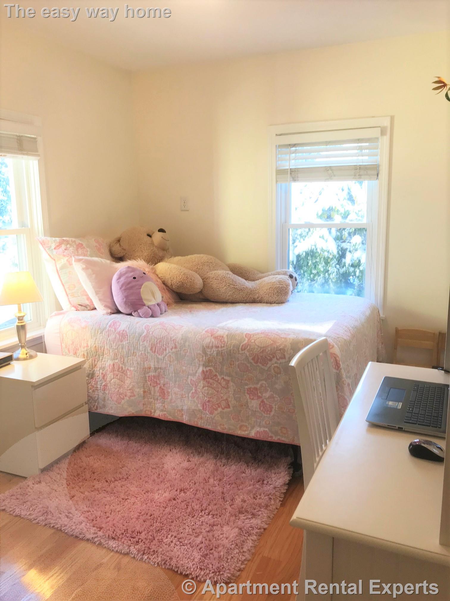 48 Cameron Ave, Davis Square