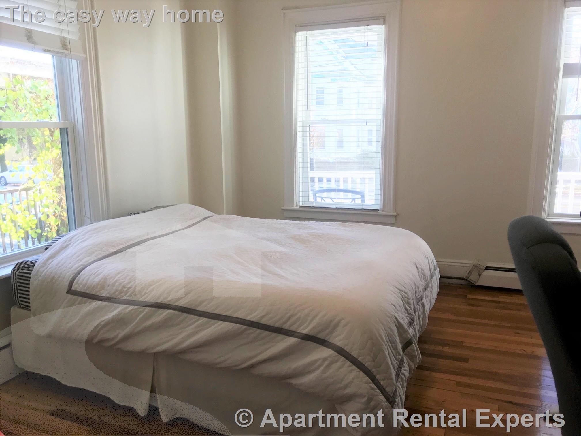 48 Cameron Ave, Davis Square