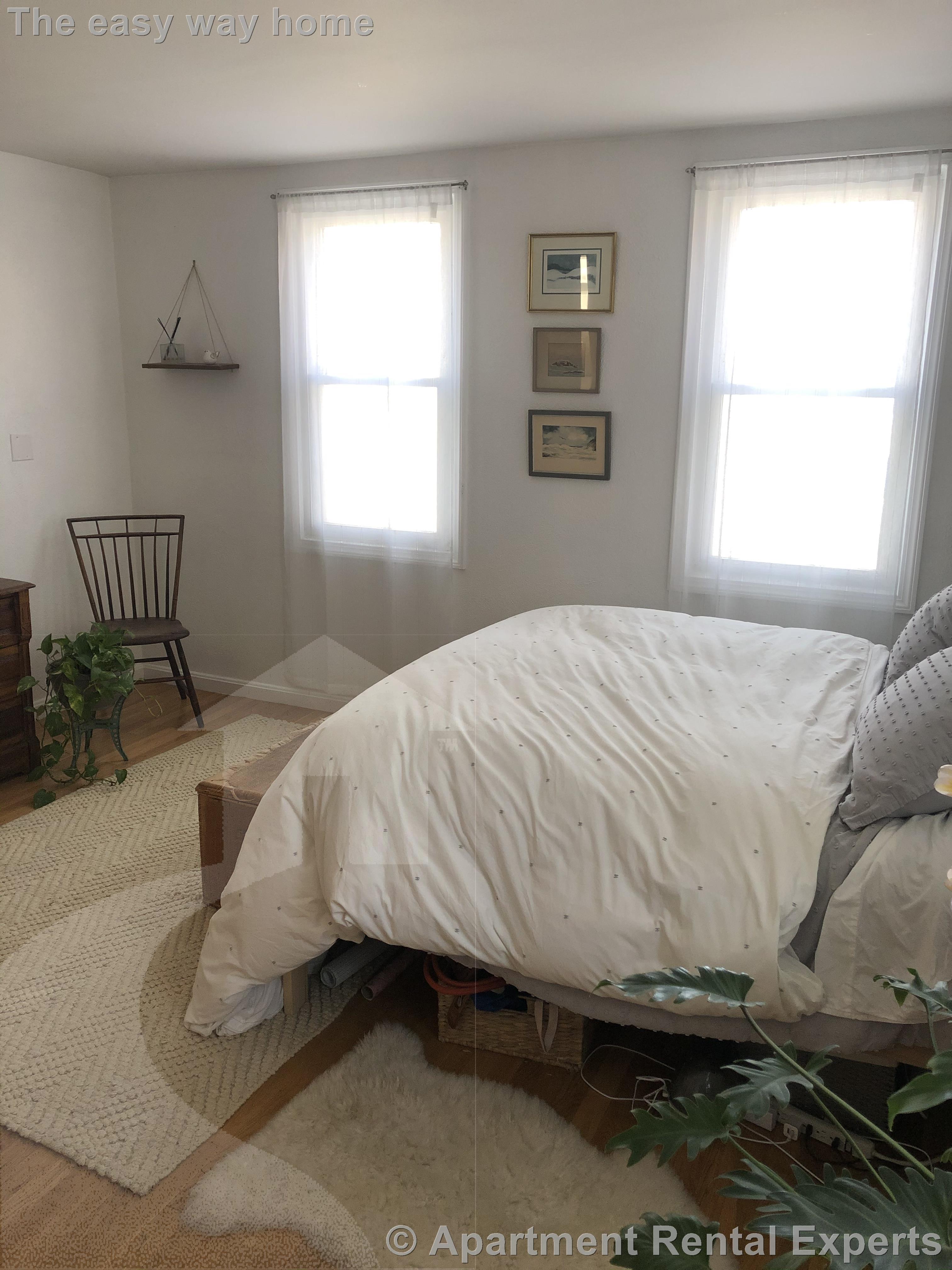 70 School St, Central Square