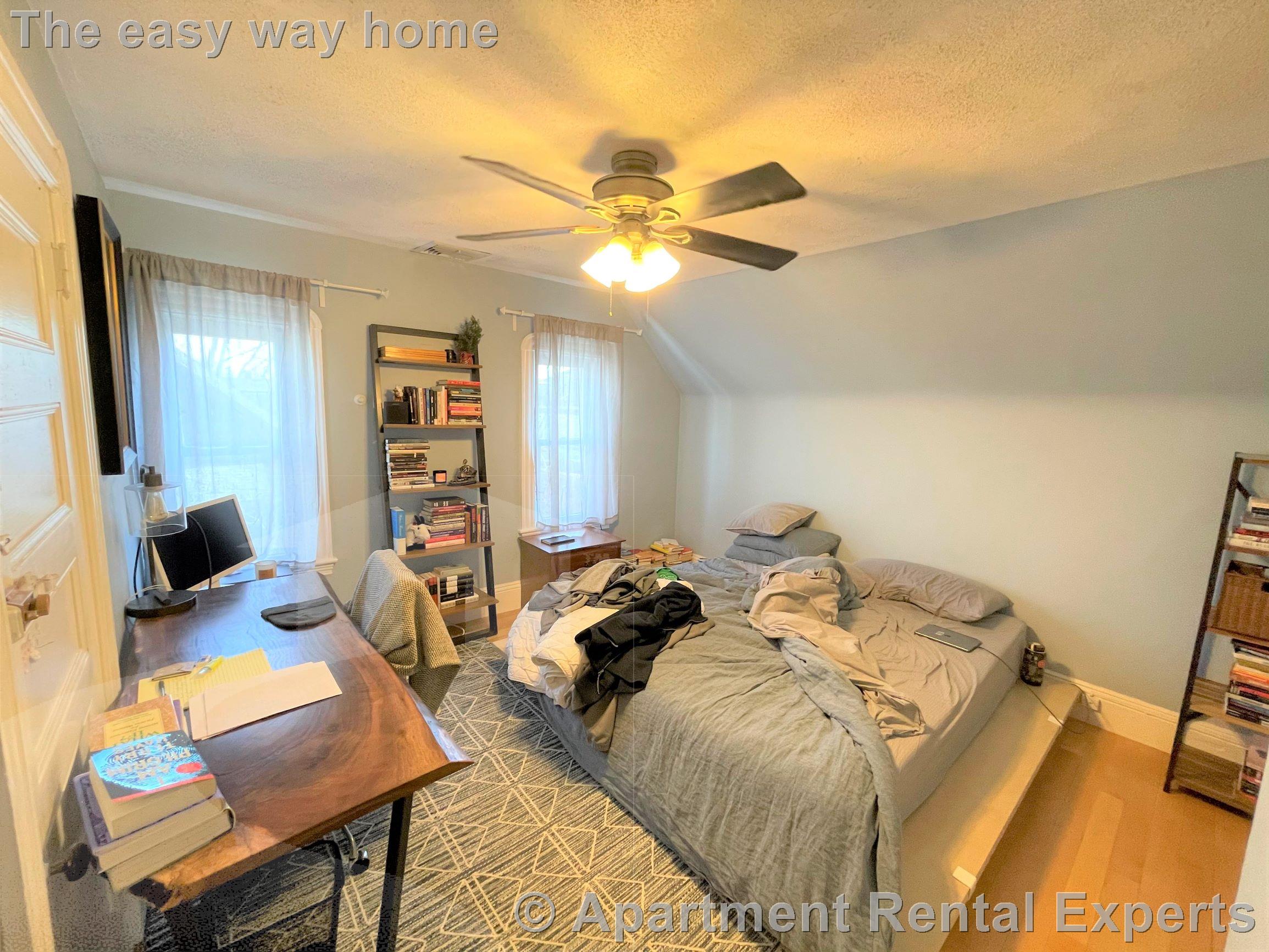 19 Chandler St, Davis Square