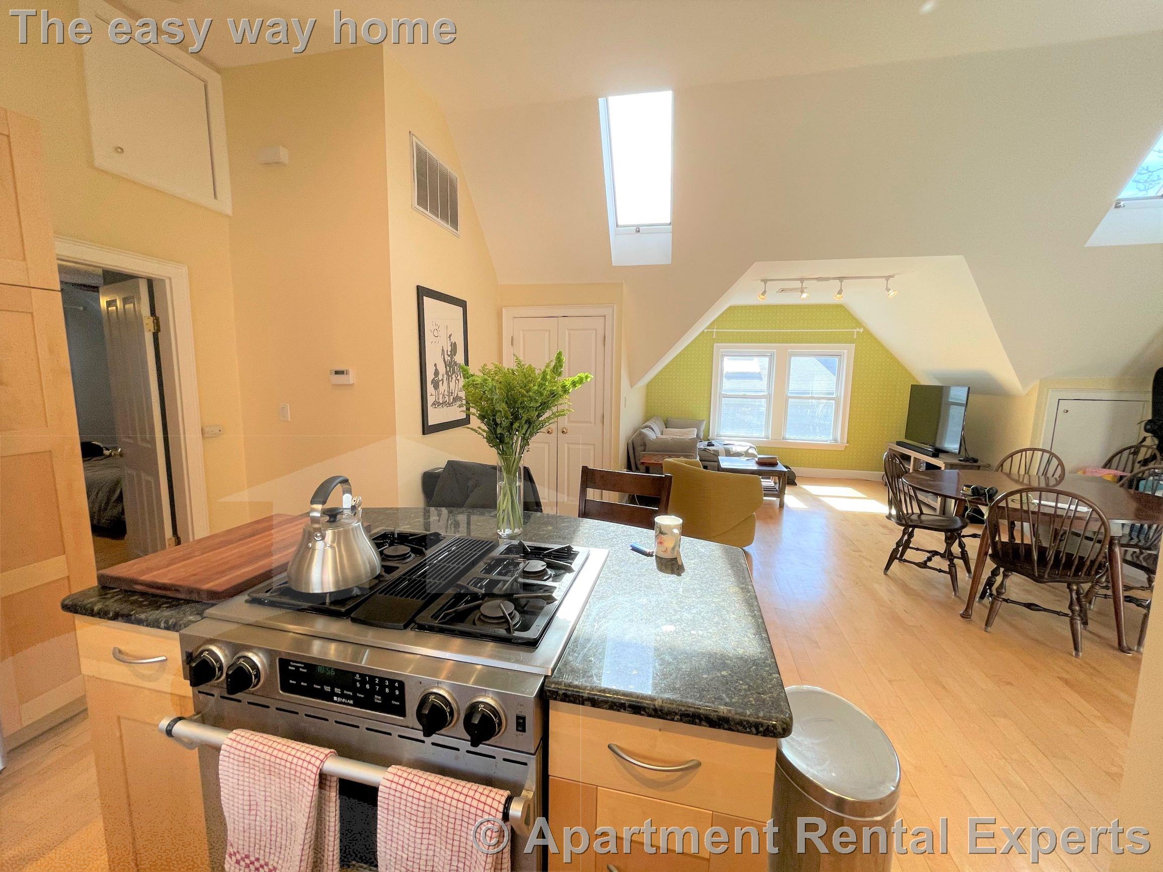 19 Chandler St, Davis Square