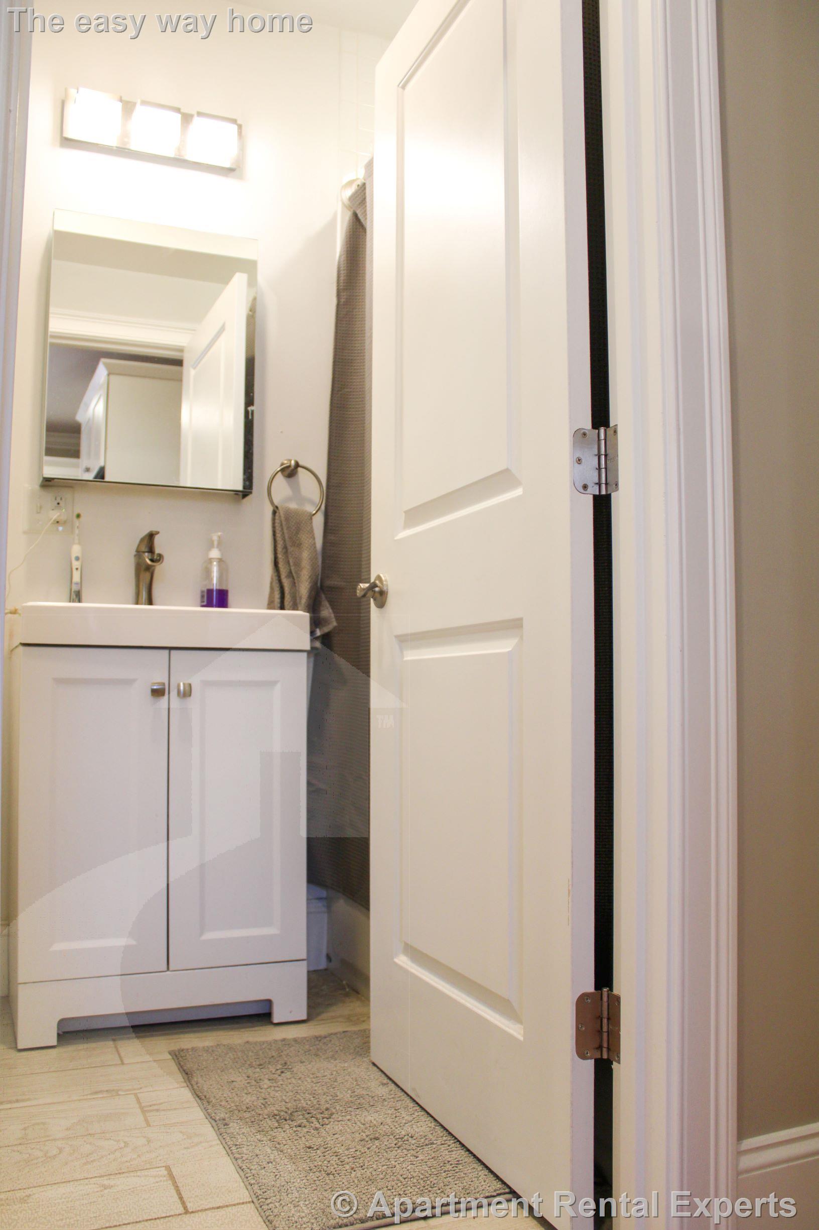 116-118 Holland St, Davis Square