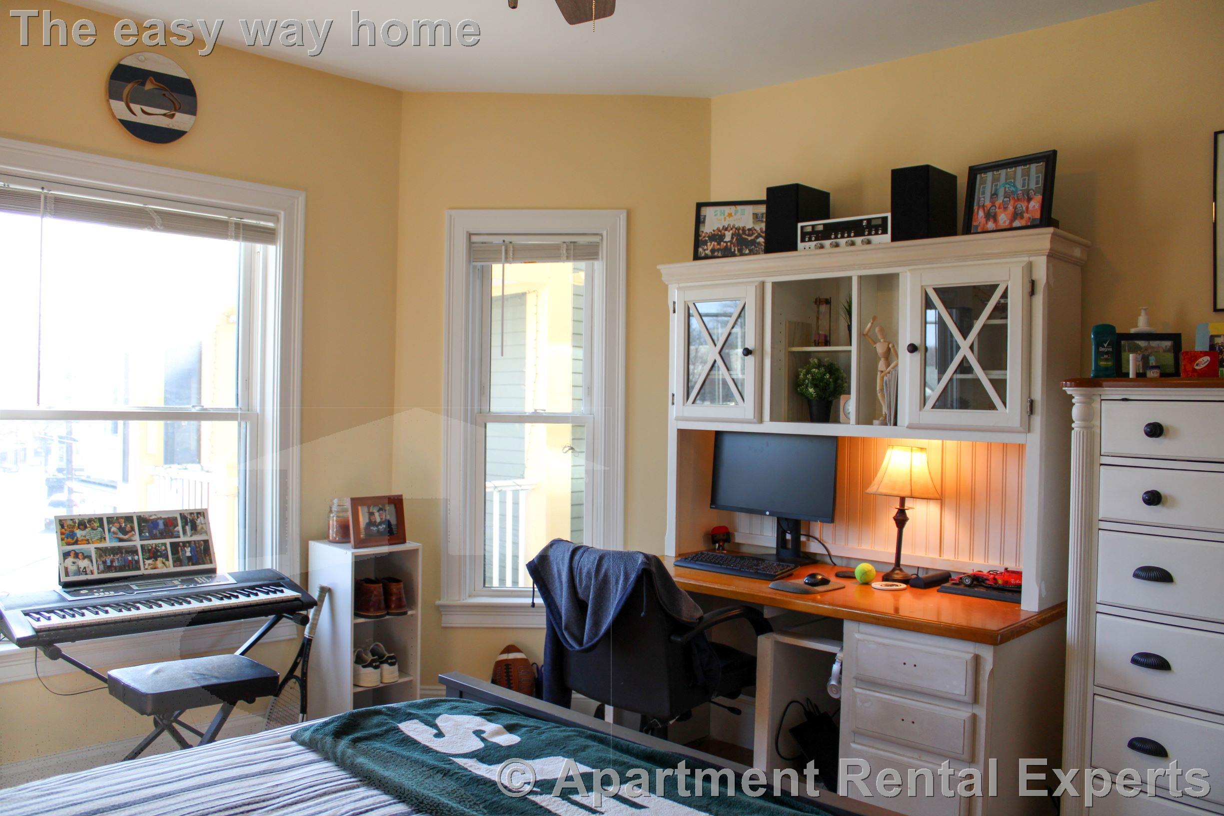 116-118 Holland St, Davis Square