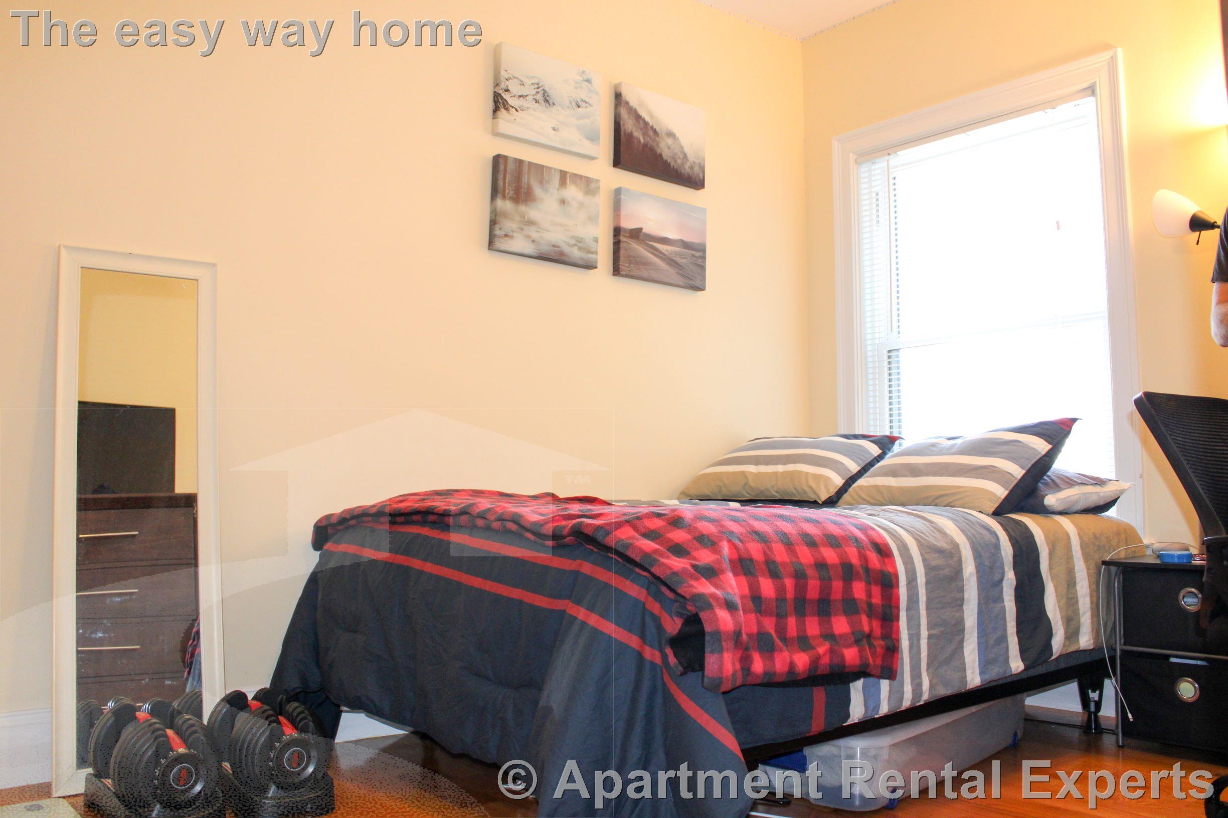 116-118 Holland St, Davis Square